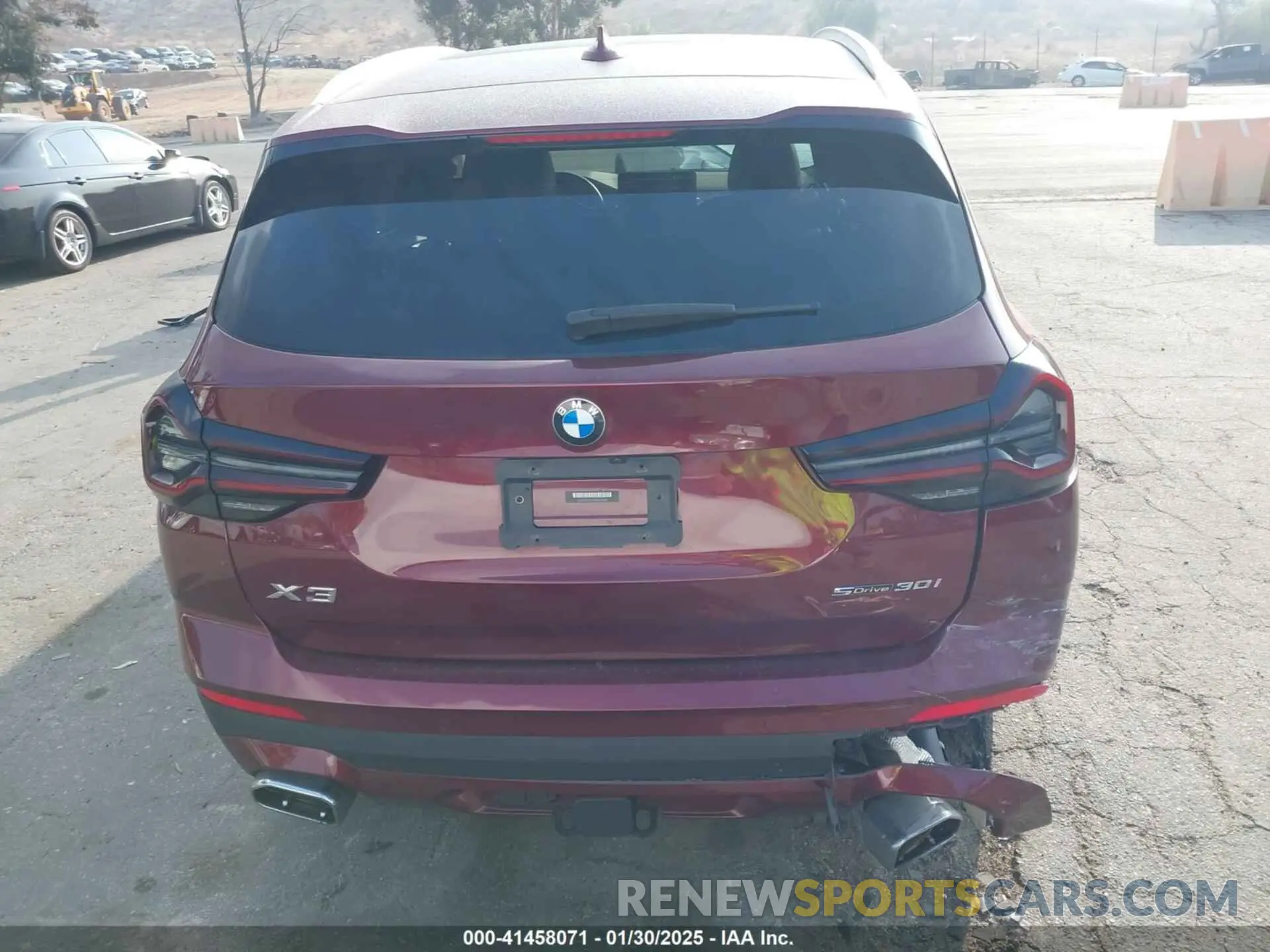 16 Photograph of a damaged car 5UX43DP0XN9M20825 BMW X3 2022