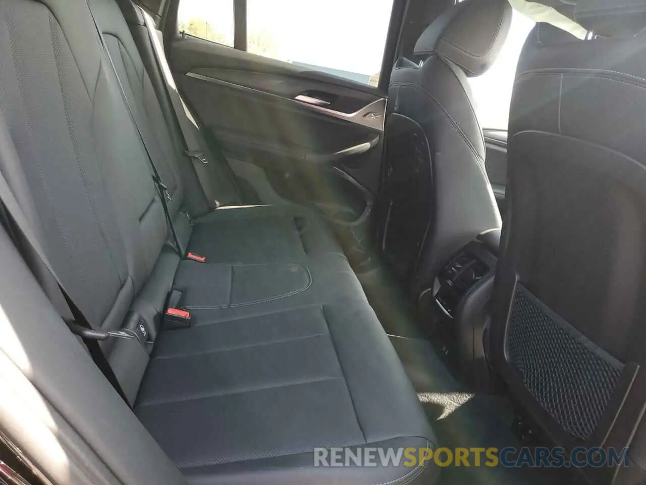 12 Фотография поврежденного автомобиля 5UX43DP0XN9M49063 BMW X3 2022