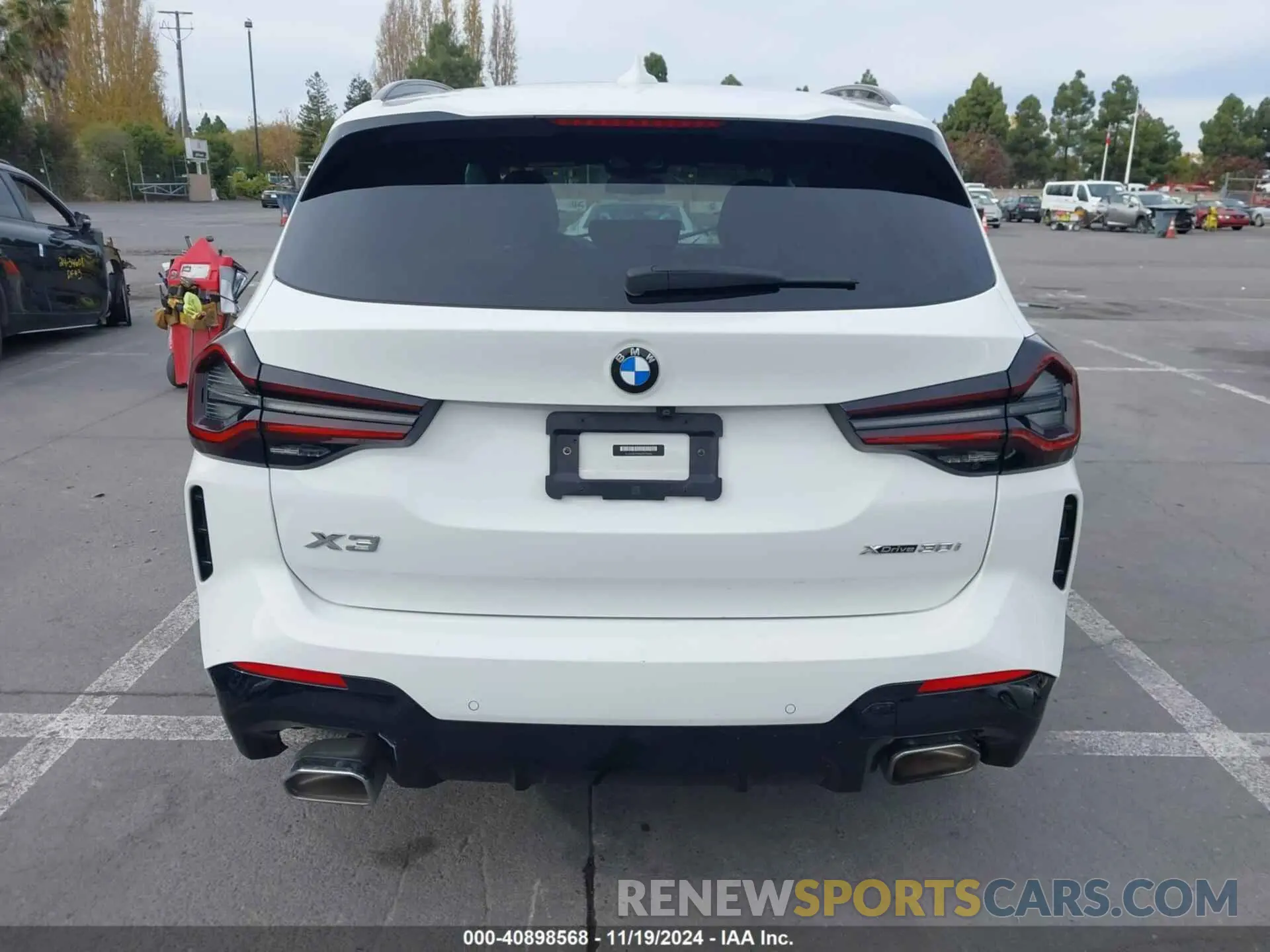 15 Фотография поврежденного автомобиля 5UX53DP00N9K29600 BMW X3 2022