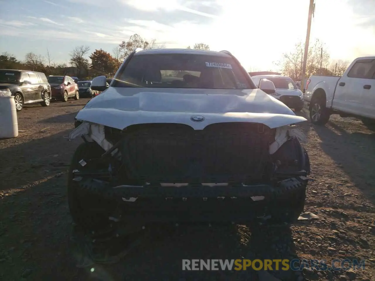 5 Photograph of a damaged car 5UX53DP01N9M29899 BMW X3 2022