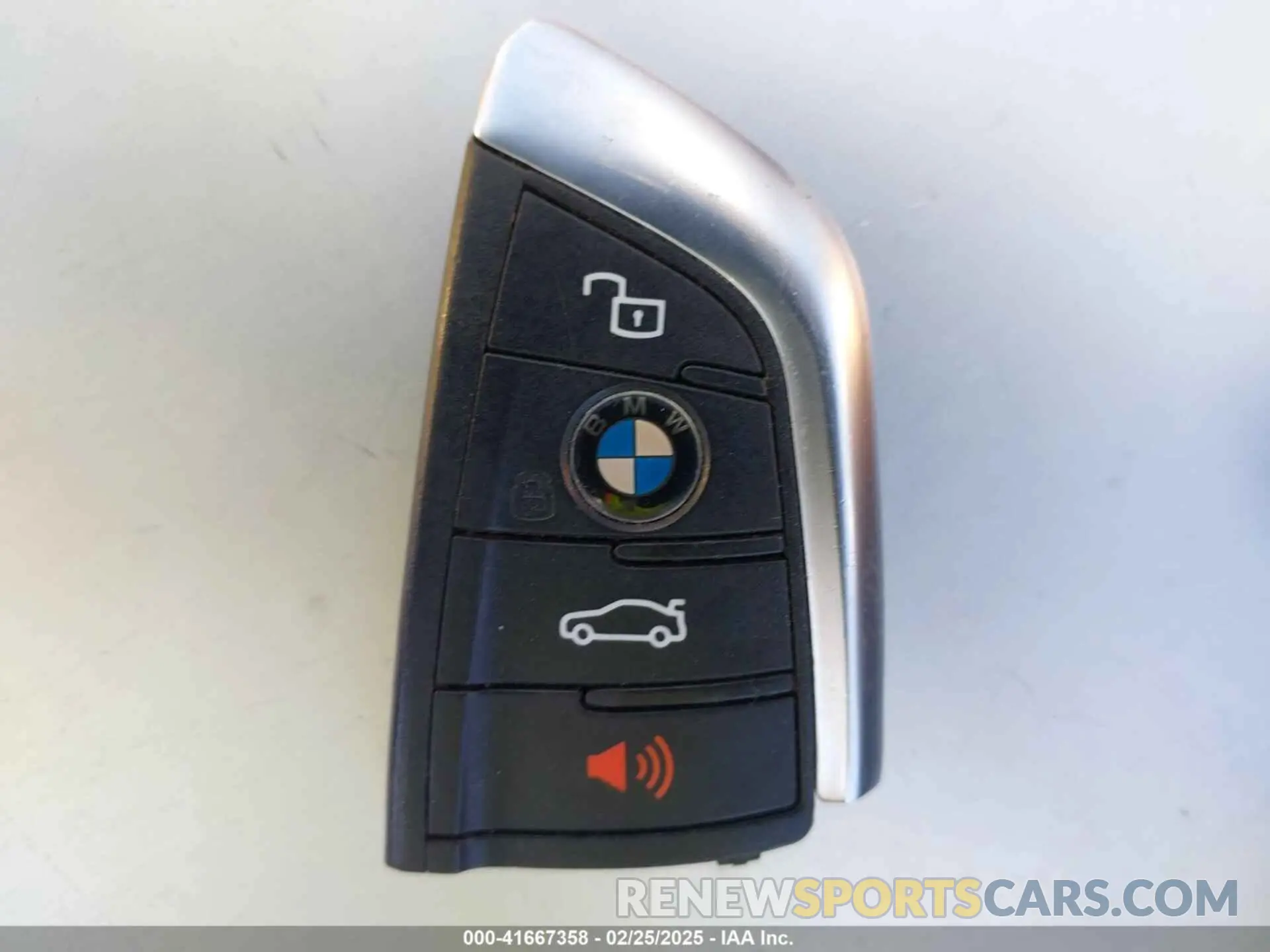 11 Фотография поврежденного автомобиля 5UX53DP02N9H43452 BMW X3 2022