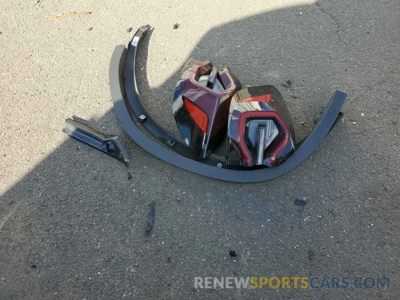 13 Photograph of a damaged car 5UX53DP02N9N25833 BMW X3 2022