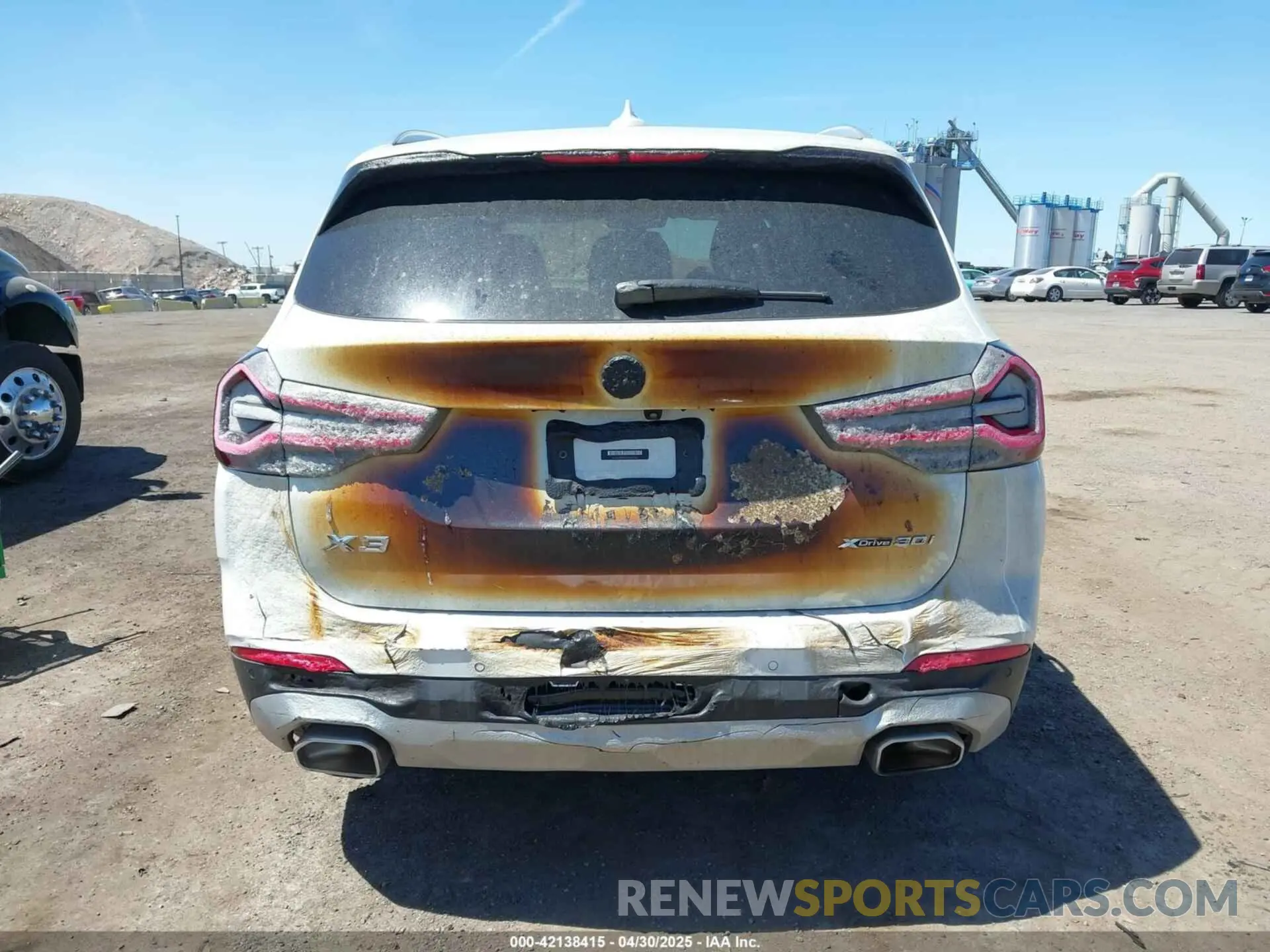 16 Фотография поврежденного автомобиля 5UX53DP02N9N42762 BMW X3 2022