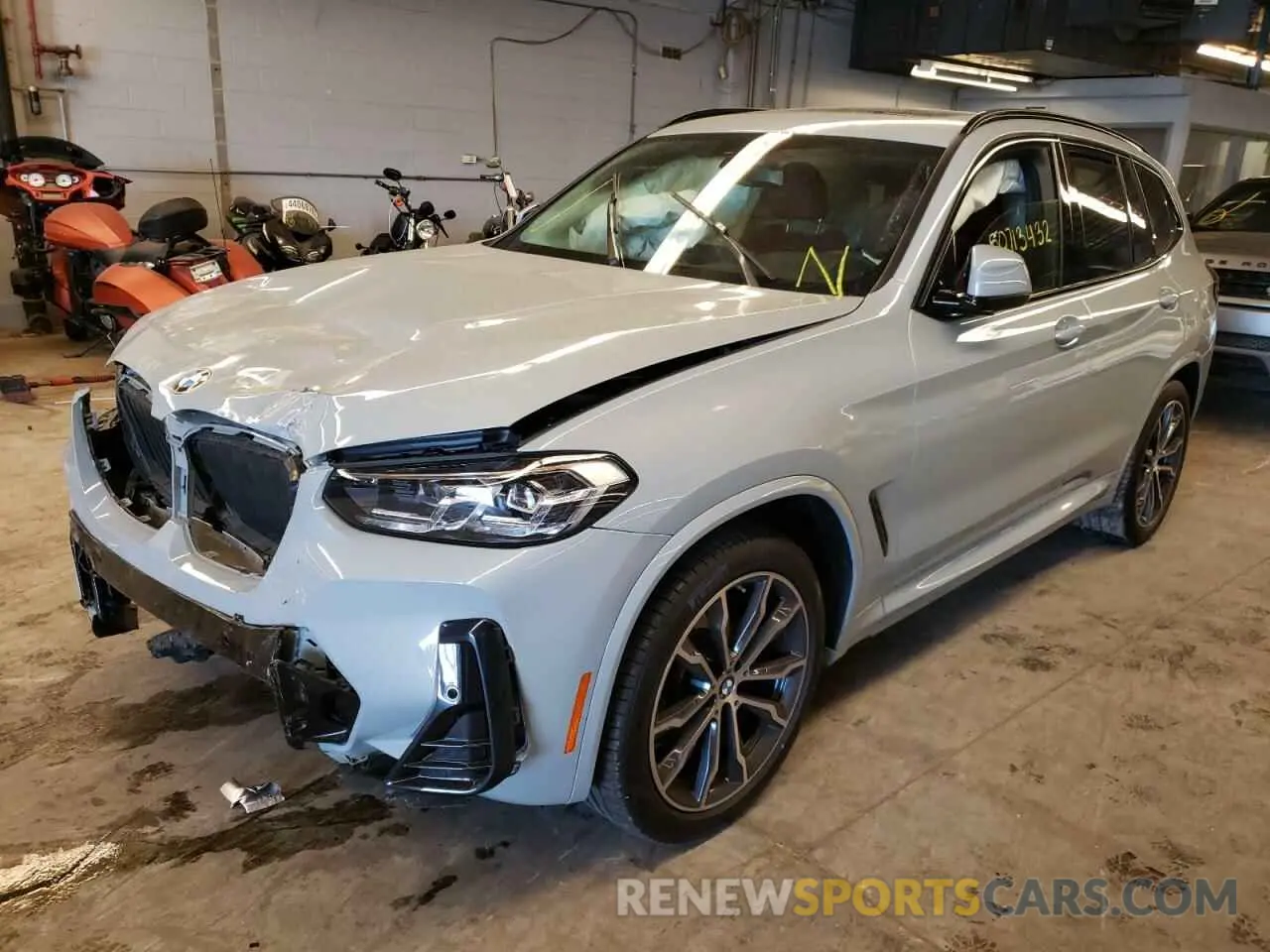 2 Photograph of a damaged car 5UX53DP03N9K31941 BMW X3 2022