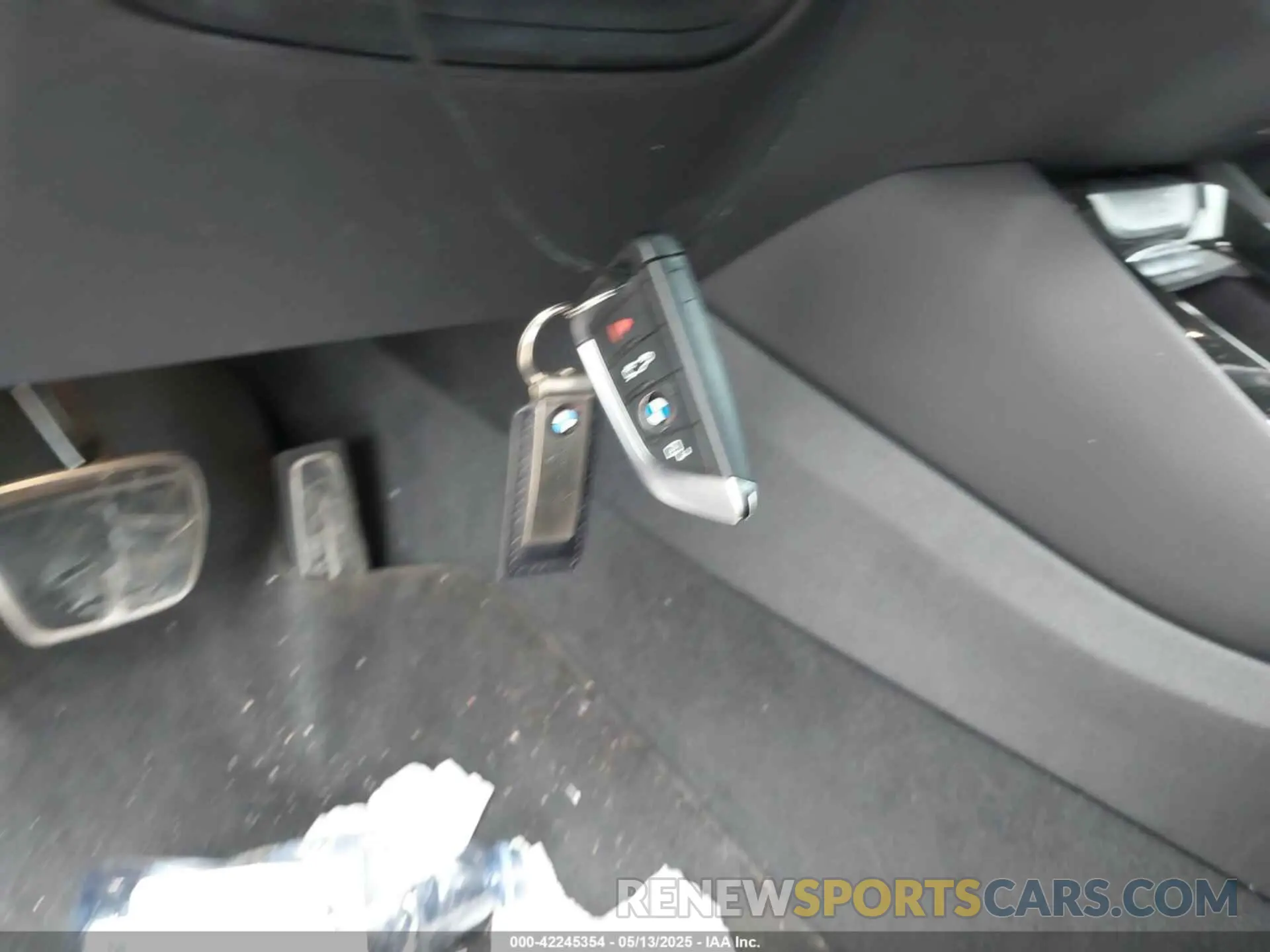 11 Фотография поврежденного автомобиля 5UX53DP03N9K52014 BMW X3 2022
