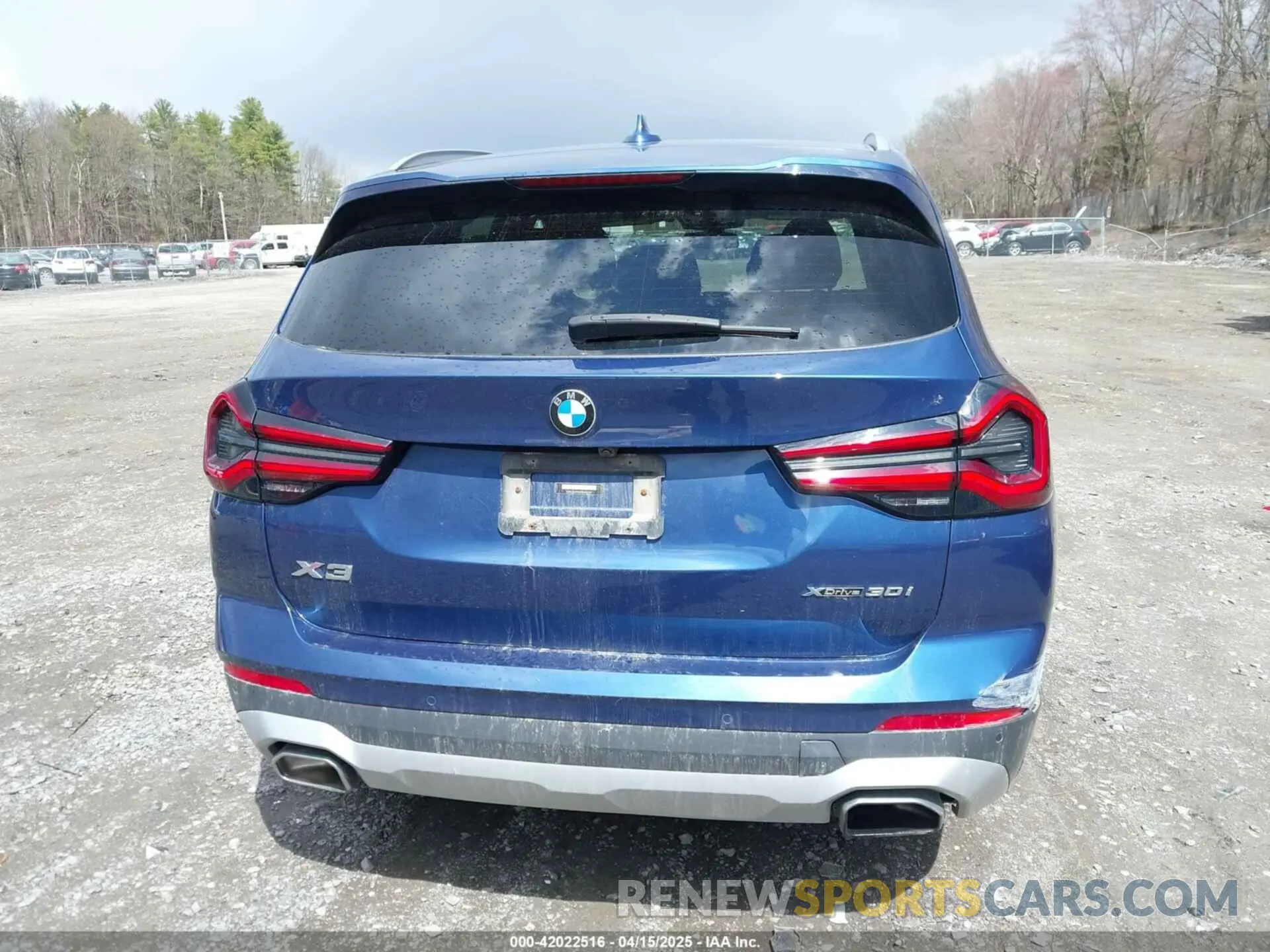 16 Photograph of a damaged car 5UX53DP04N9M16967 BMW X3 2022