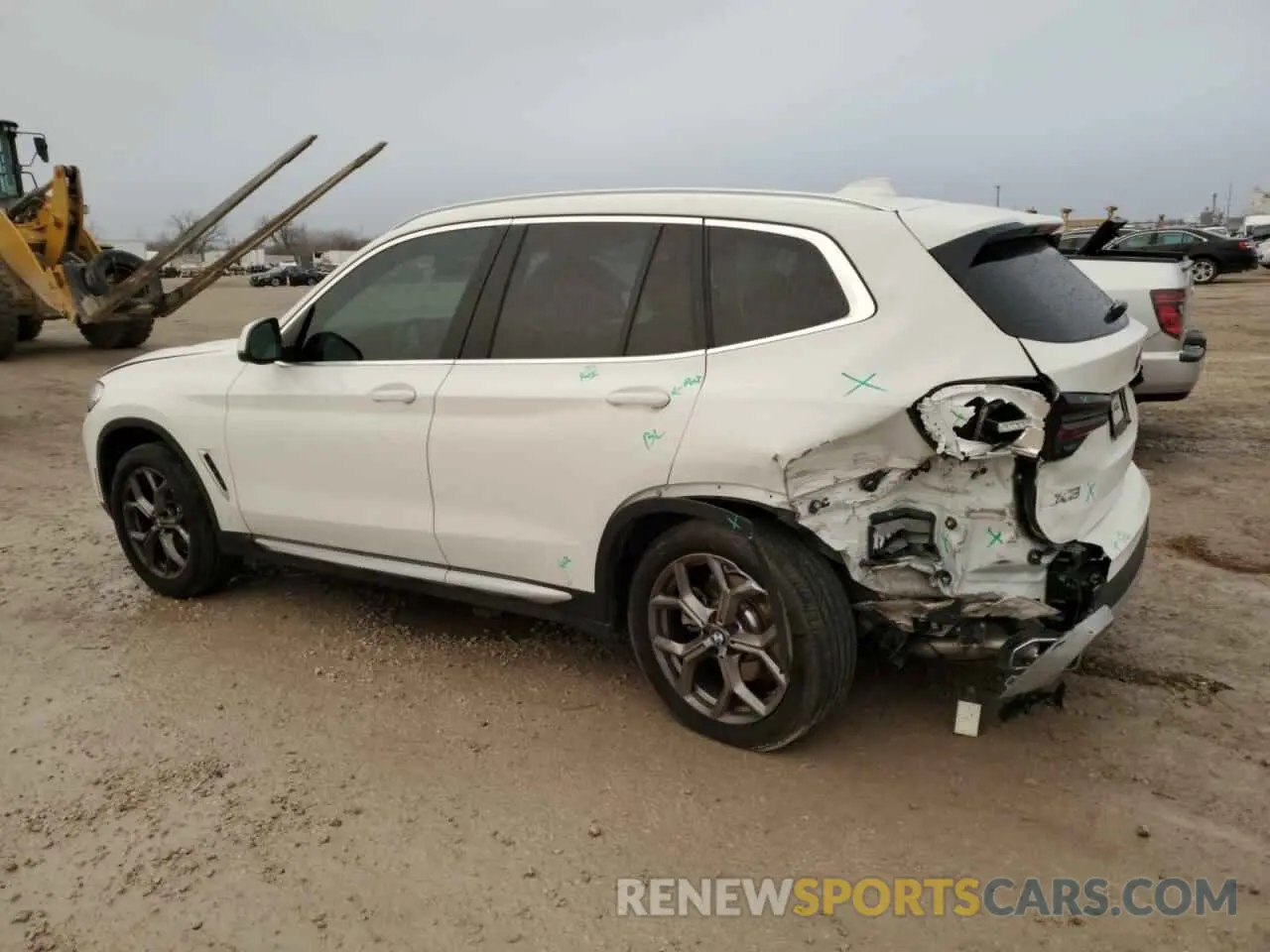 2 Фотография поврежденного автомобиля 5UX53DP05N9L24279 BMW X3 2022