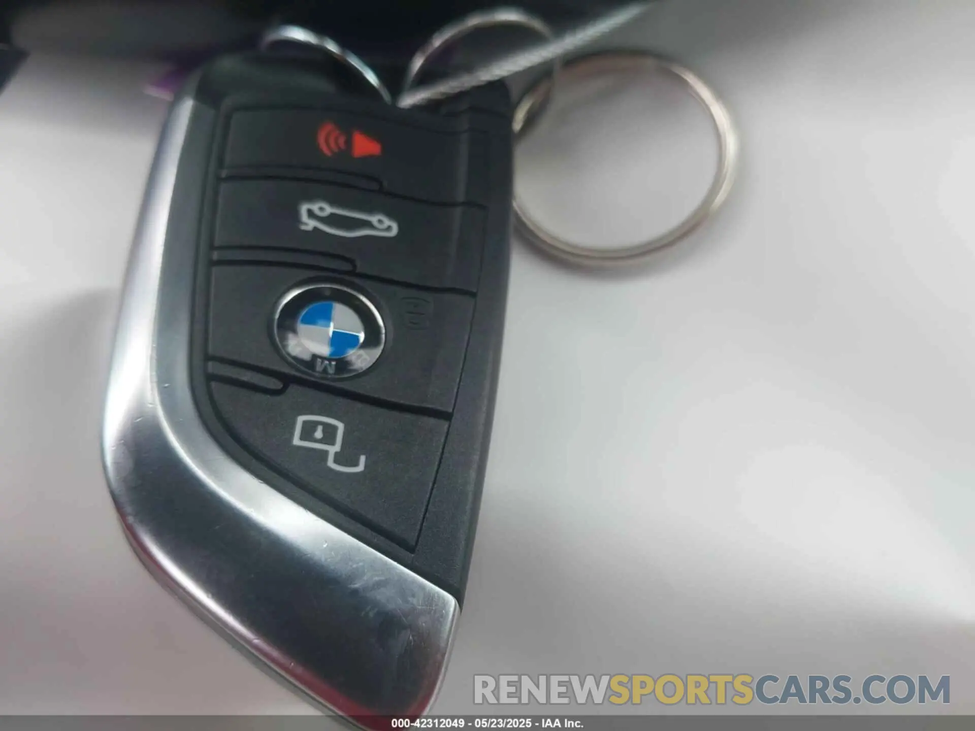 11 Фотография поврежденного автомобиля 5UX53DP05N9M46219 BMW X3 2022
