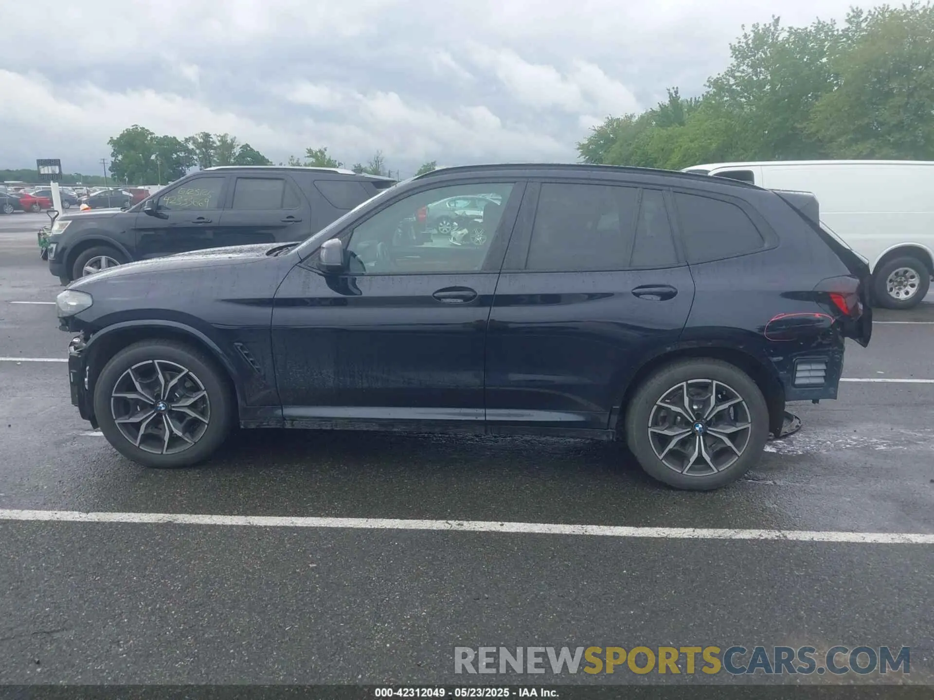 15 Фотография поврежденного автомобиля 5UX53DP05N9M46219 BMW X3 2022