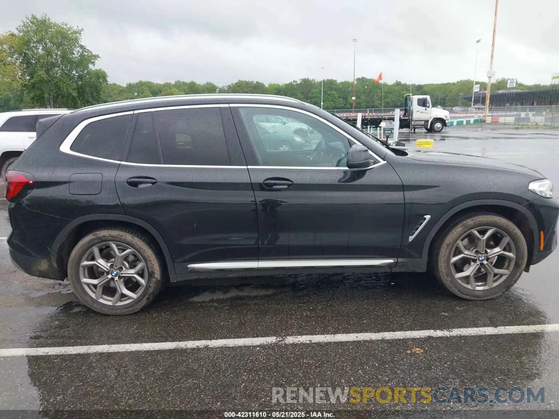 13 Фотография поврежденного автомобиля 5UX53DP06N9J37455 BMW X3 2022