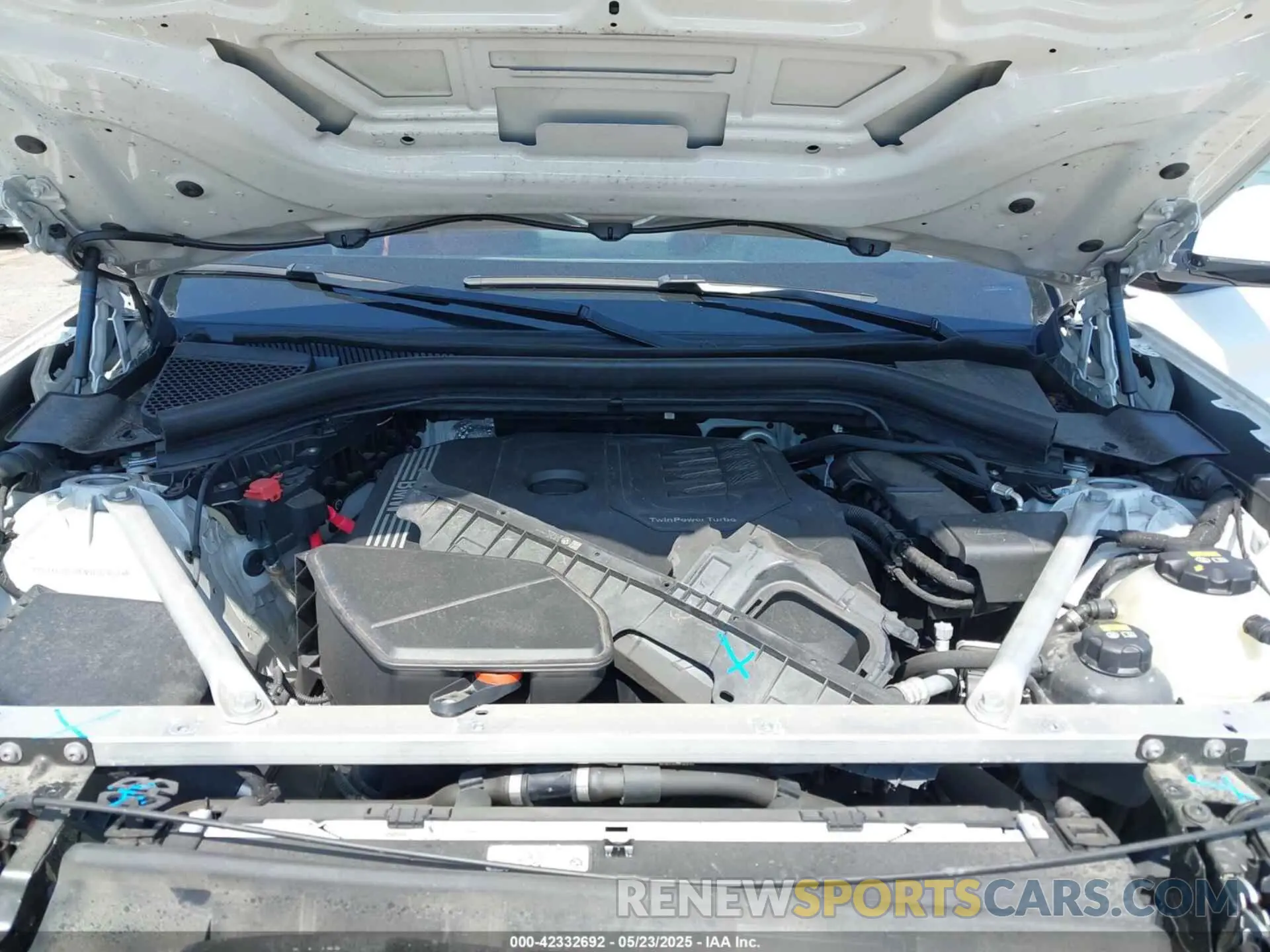 10 Фотография поврежденного автомобиля 5UX53DP06N9K02837 BMW X3 2022