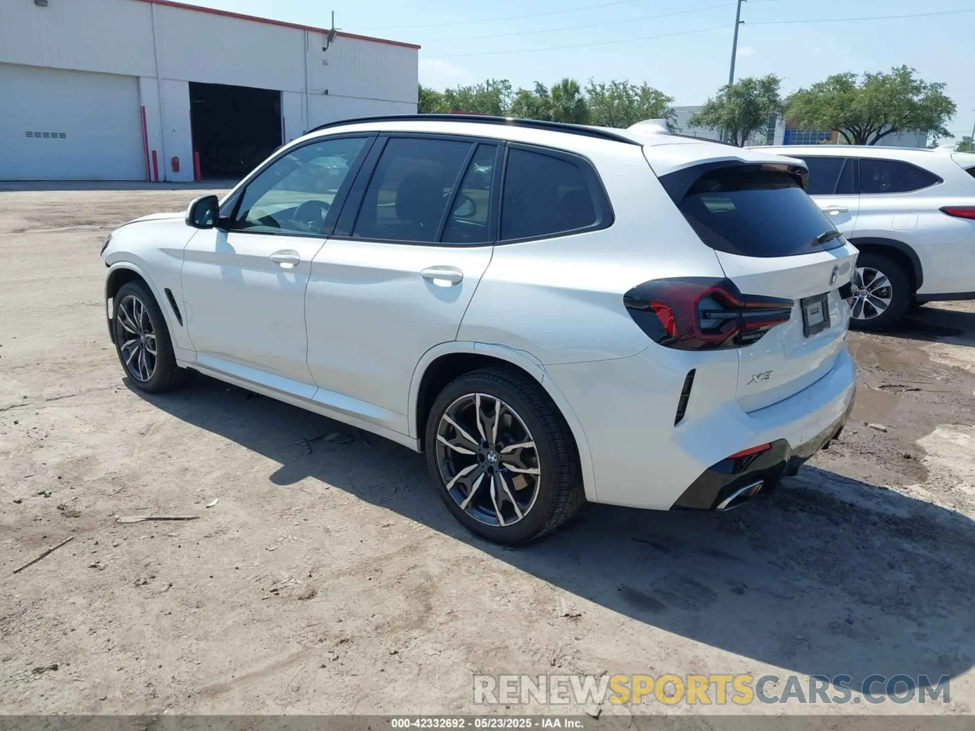 3 Фотография поврежденного автомобиля 5UX53DP06N9K02837 BMW X3 2022