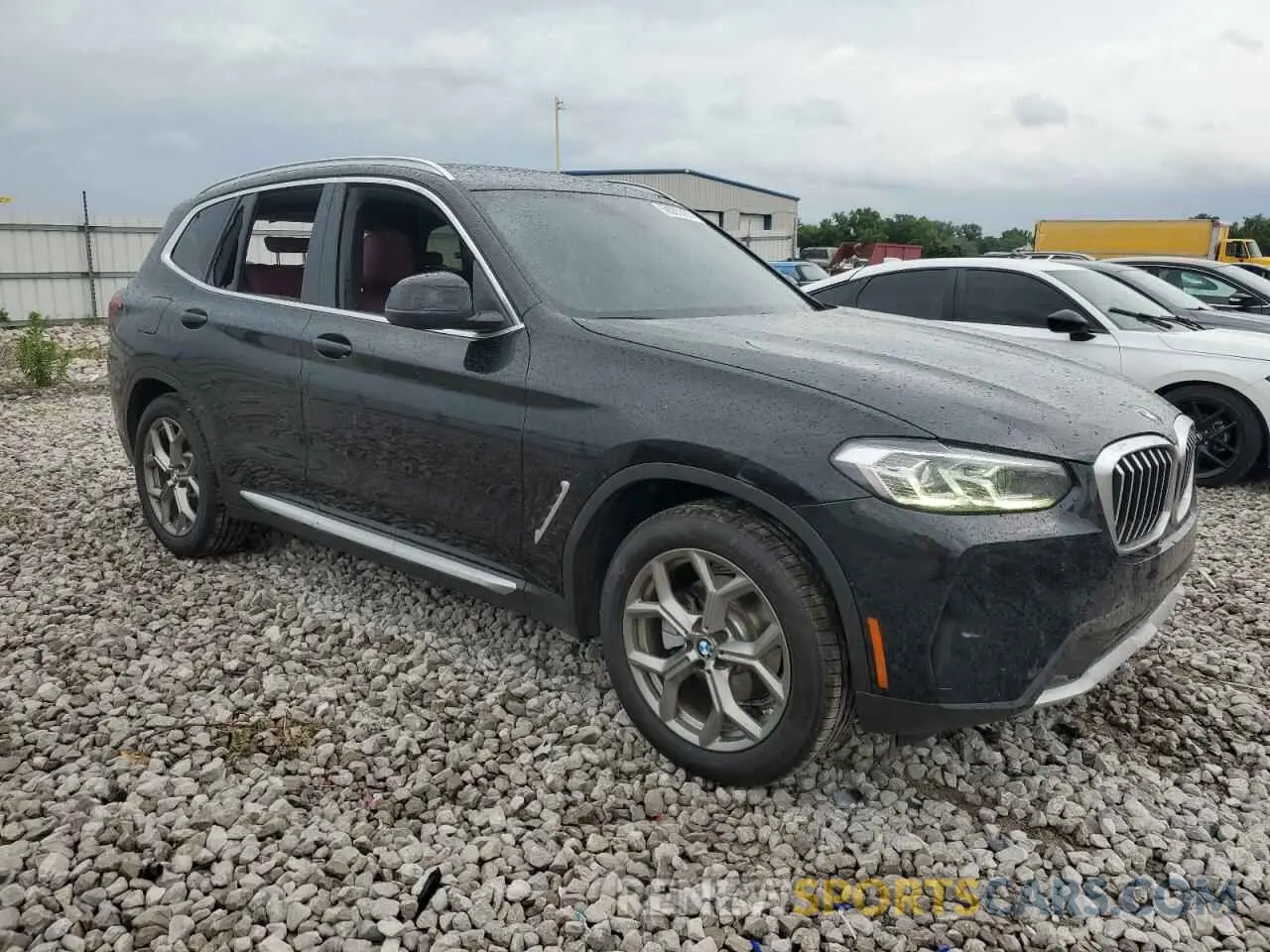 4 Photograph of a damaged car 5UX53DP06N9M22947 BMW X3 2022
