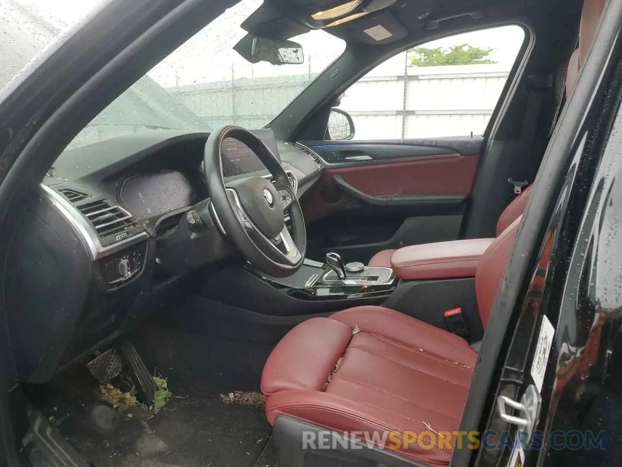7 Photograph of a damaged car 5UX53DP06N9M22947 BMW X3 2022