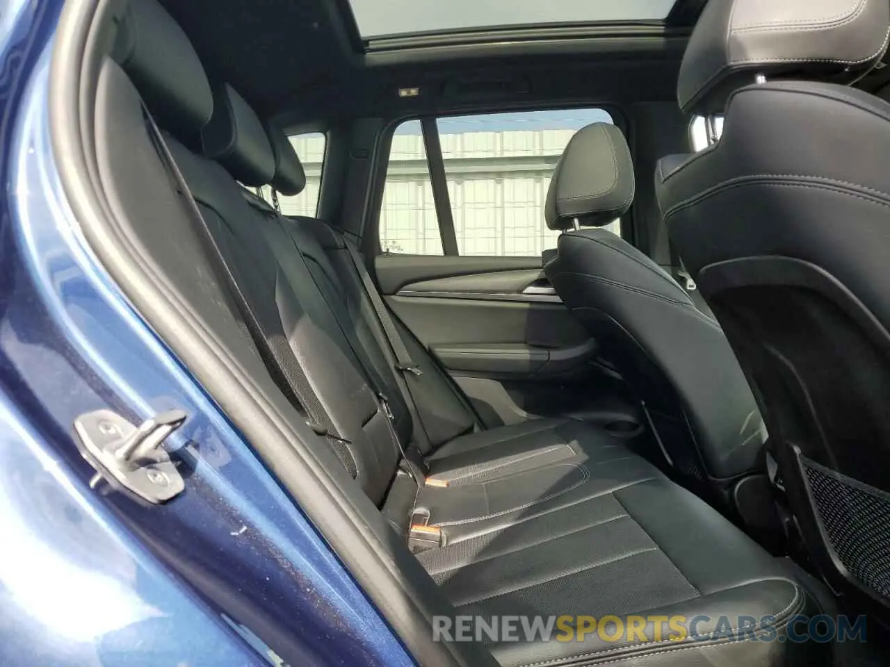 11 Фотография поврежденного автомобиля 5UX53DP08N9N42135 BMW X3 2022