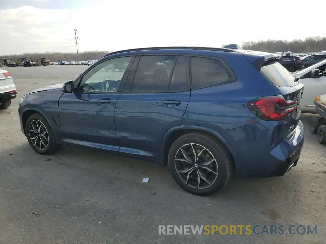 2 Фотография поврежденного автомобиля 5UX53DP08N9N42135 BMW X3 2022