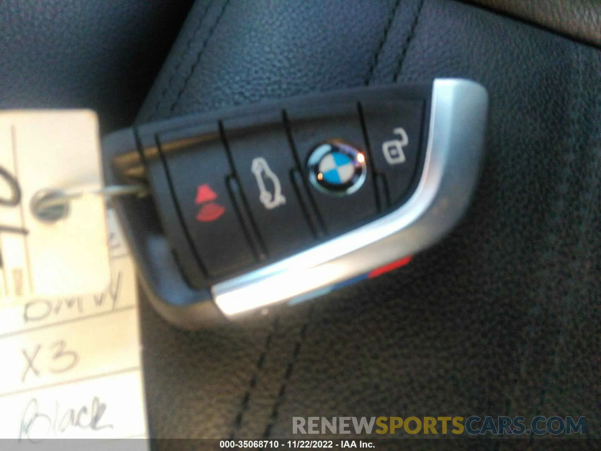 11 Фотография поврежденного автомобиля 5UX83DP00N9J61585 BMW X3 2022