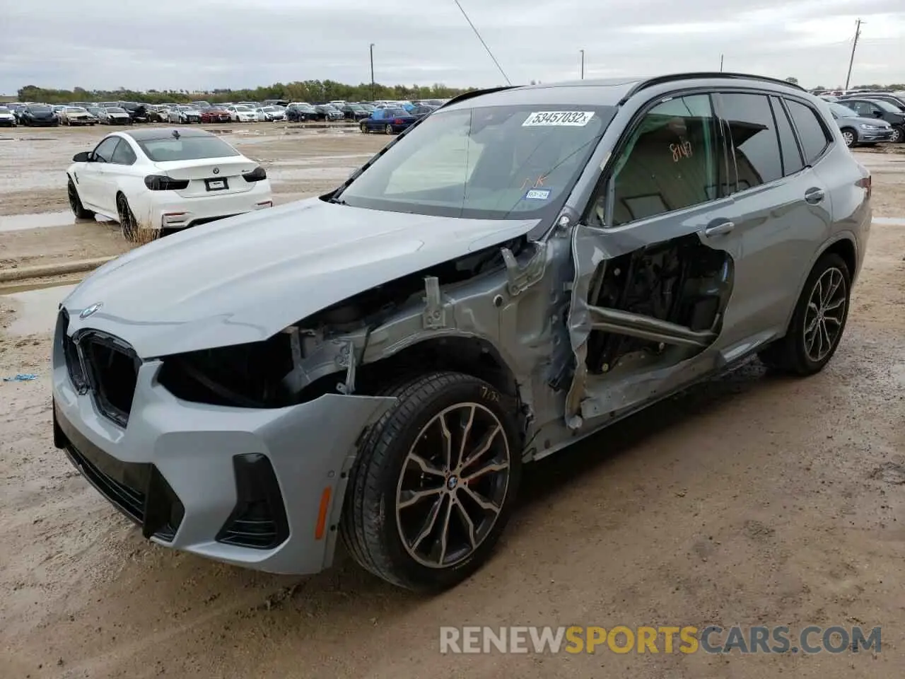 2 Photograph of a damaged car 5UX83DP05N9L87427 BMW X3 2022