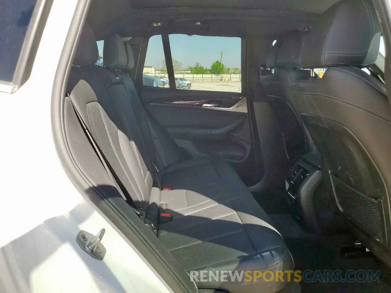 11 Photograph of a damaged car WBX47DP00NN173489 BMW X3 2022