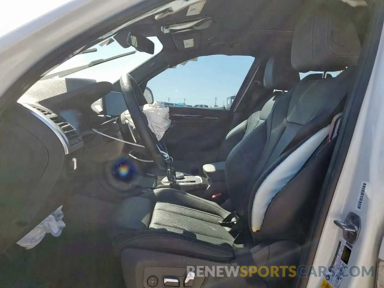 7 Photograph of a damaged car WBX47DP00NN173489 BMW X3 2022