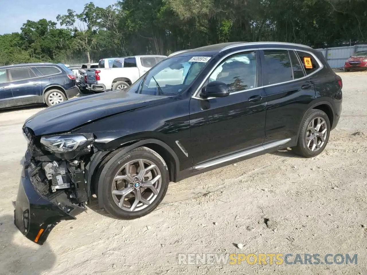 1 Photograph of a damaged car WBX47DP01NN172707 BMW X3 2022