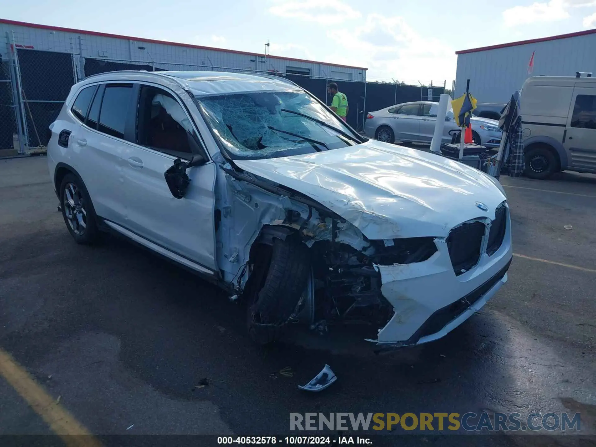 1 Фотография поврежденного автомобиля WBX47DP04NN172555 BMW X3 2022