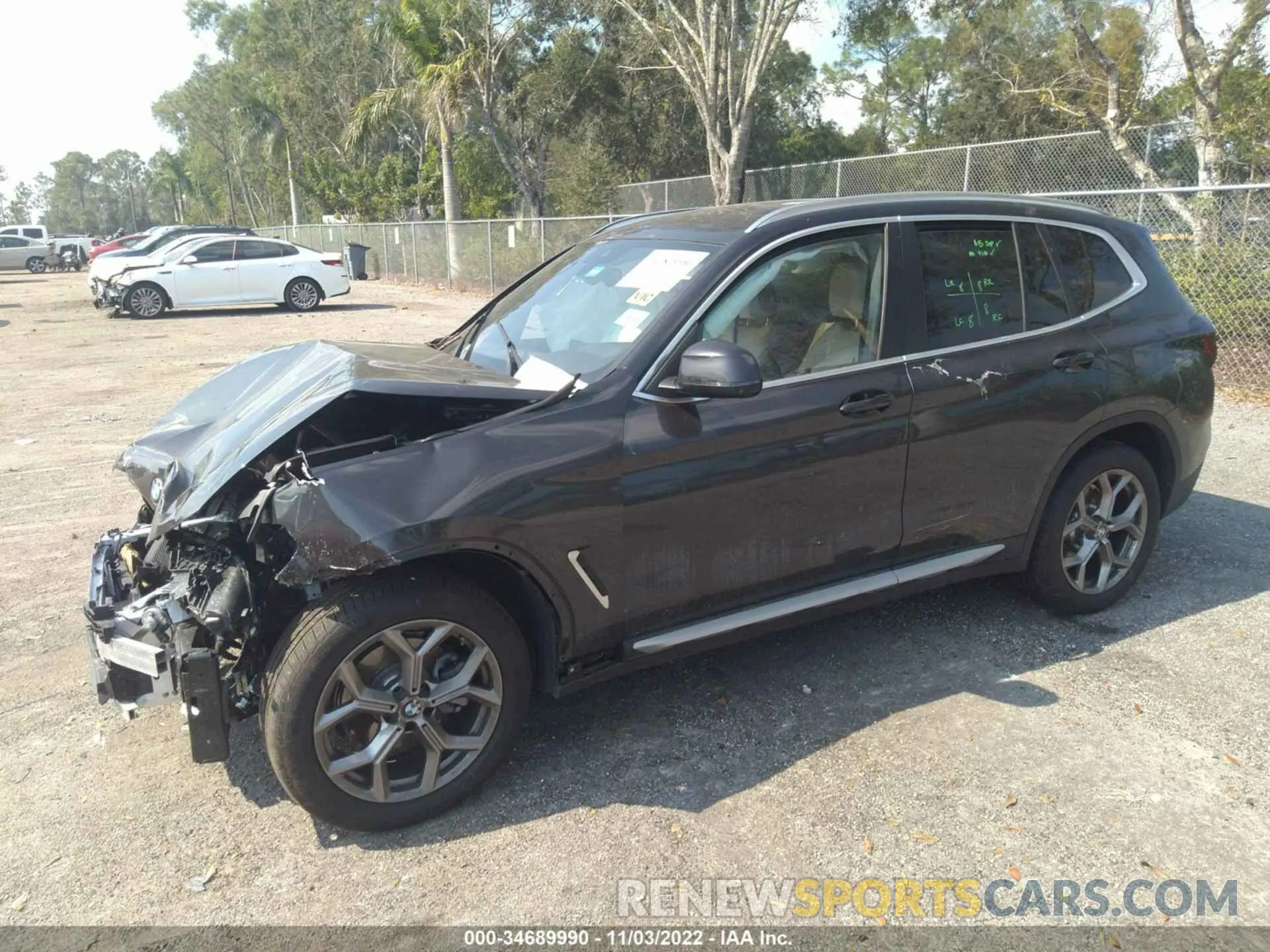 2 Фотография поврежденного автомобиля WBX47DP08NN147609 BMW X3 2022