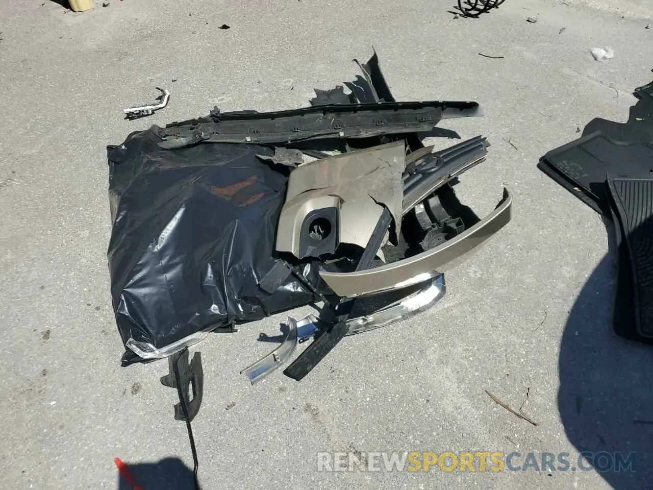 14 Photograph of a damaged car WBX47DP0XNN158398 BMW X3 2022