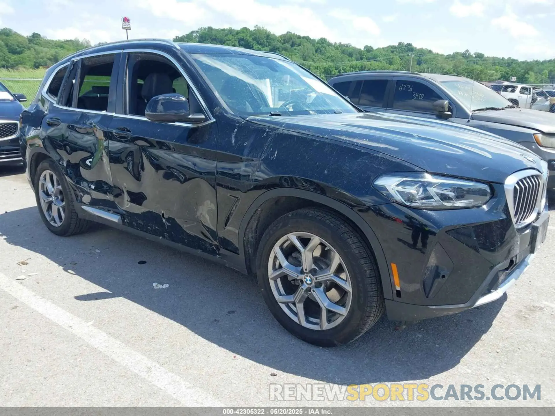 1 Фотография поврежденного автомобиля WBX57DP06NN16Y271 BMW X3 2022