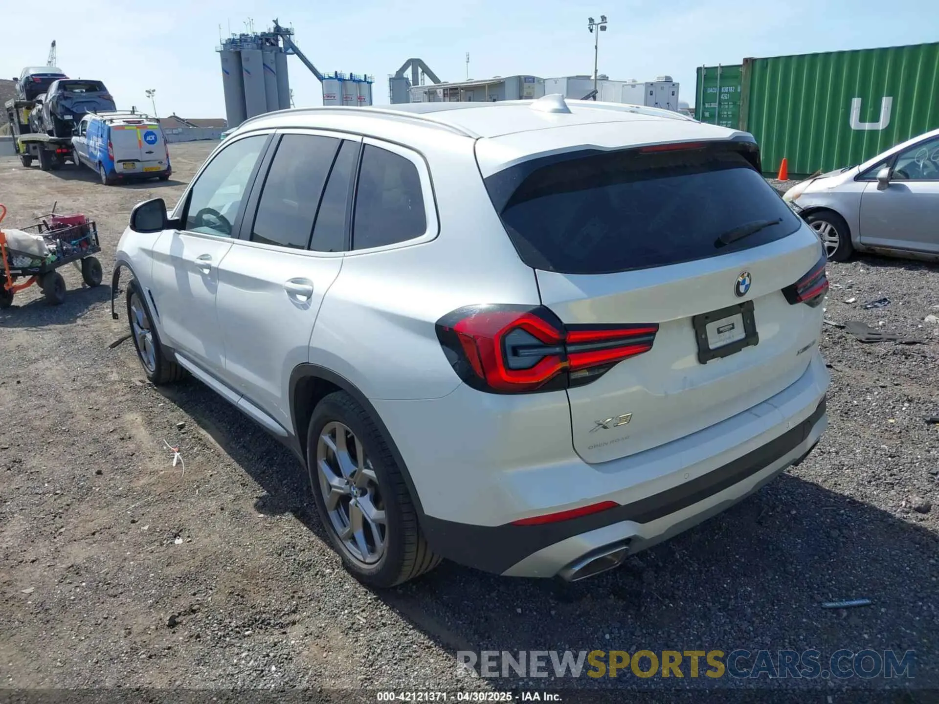 3 Фотография поврежденного автомобиля WBX57DP06NN172447 BMW X3 2022