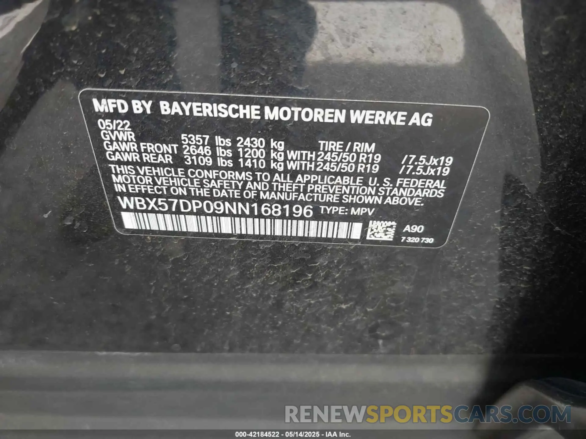 9 Photograph of a damaged car WBX57DP09NN168196 BMW X3 2022