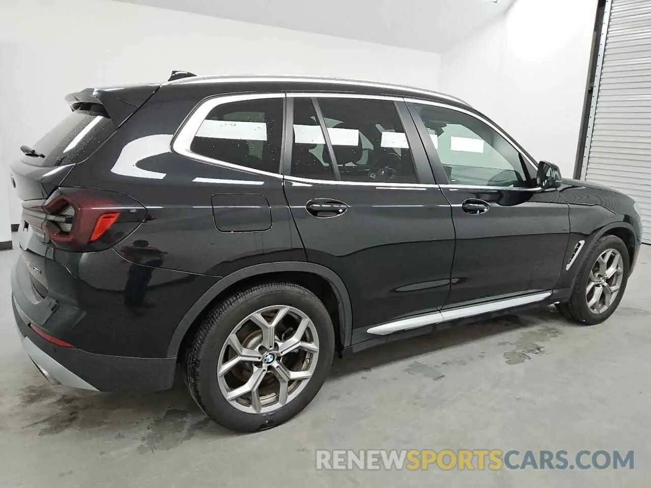 3 Фотография поврежденного автомобиля 5UX43DP00P9S19910 BMW X3 2023