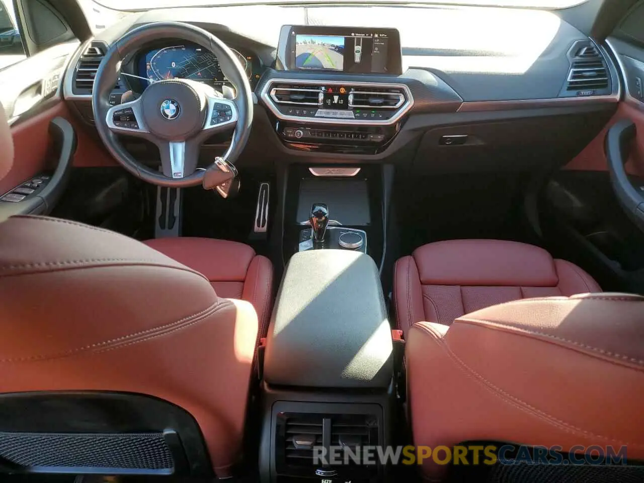 8 Photograph of a damaged car 5UX43DP00P9T36578 BMW X3 2023