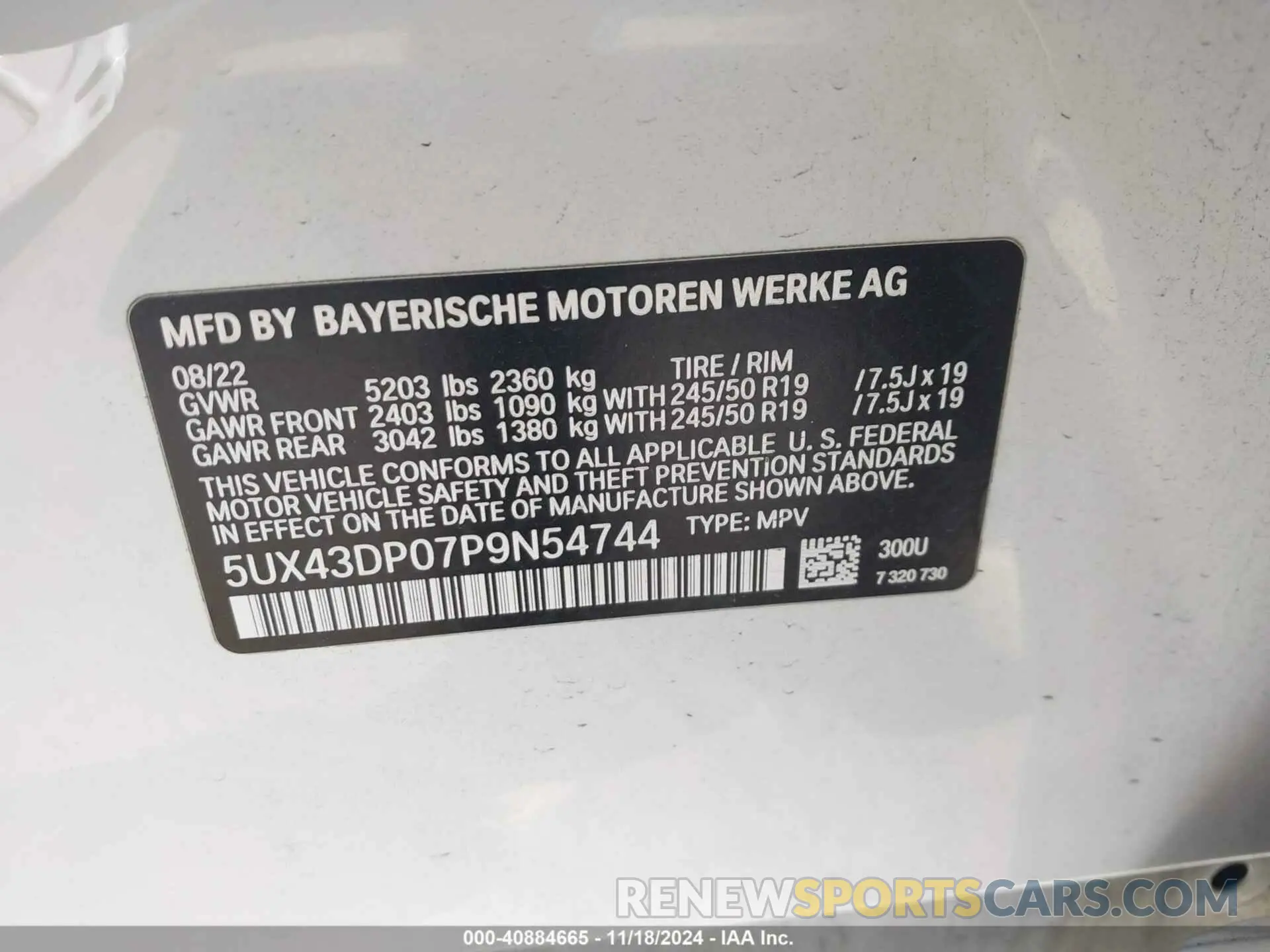 9 Photograph of a damaged car 5UX43DP07P9N54744 BMW X3 2023