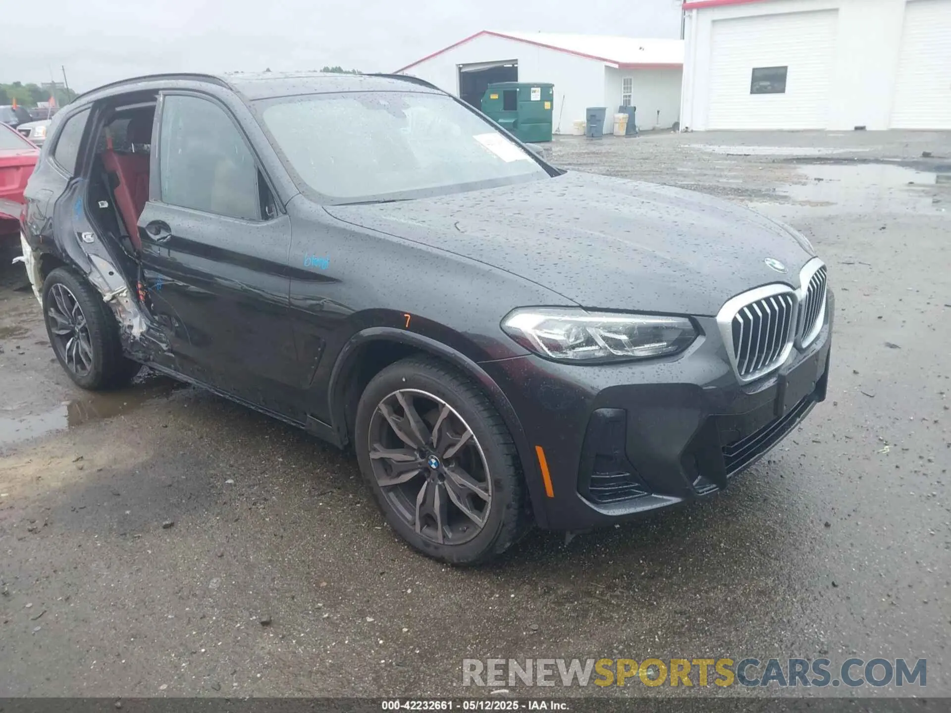 1 Photograph of a damaged car 5UX43DP08P9R46065 BMW X3 2023