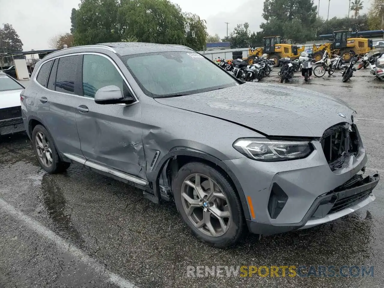 4 Фотография поврежденного автомобиля 5UX43DP08P9S82575 BMW X3 2023