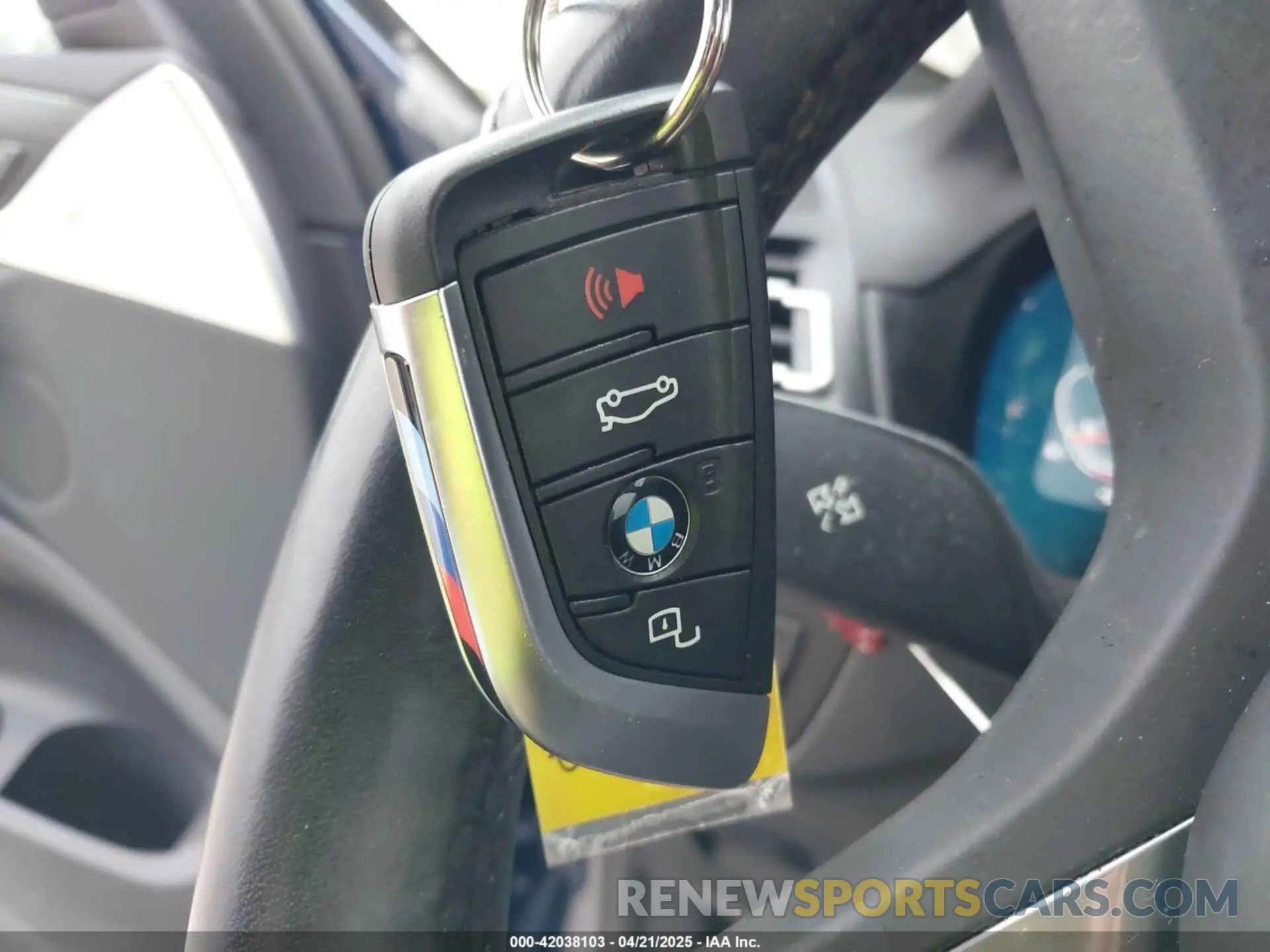 11 Photograph of a damaged car 5UX43DP09P9N67012 BMW X3 2023