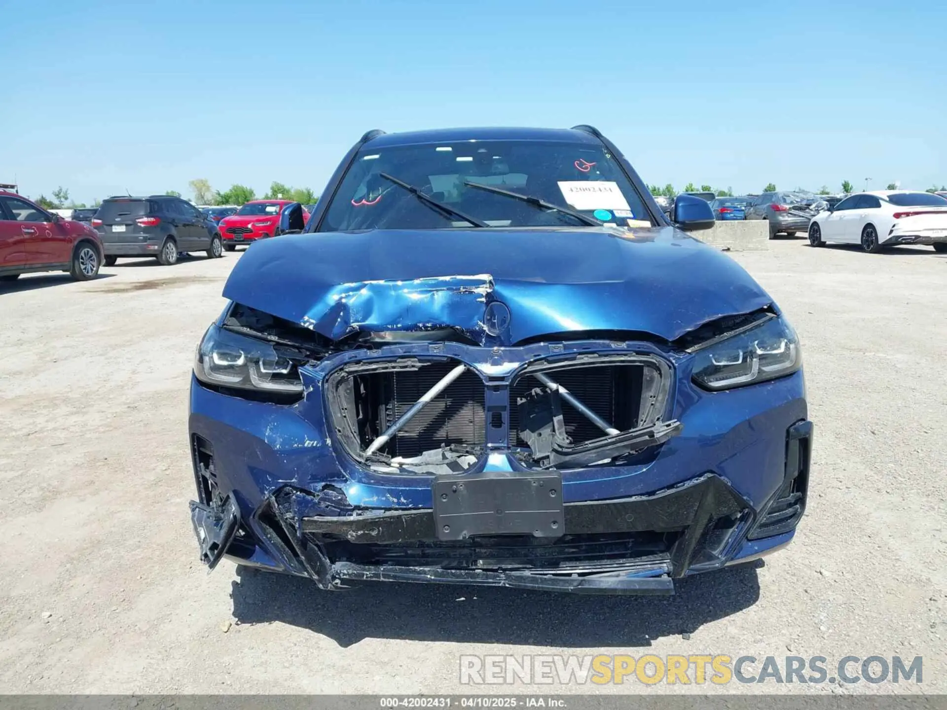 11 Photograph of a damaged car 5UX43DP09P9P62222 BMW X3 2023