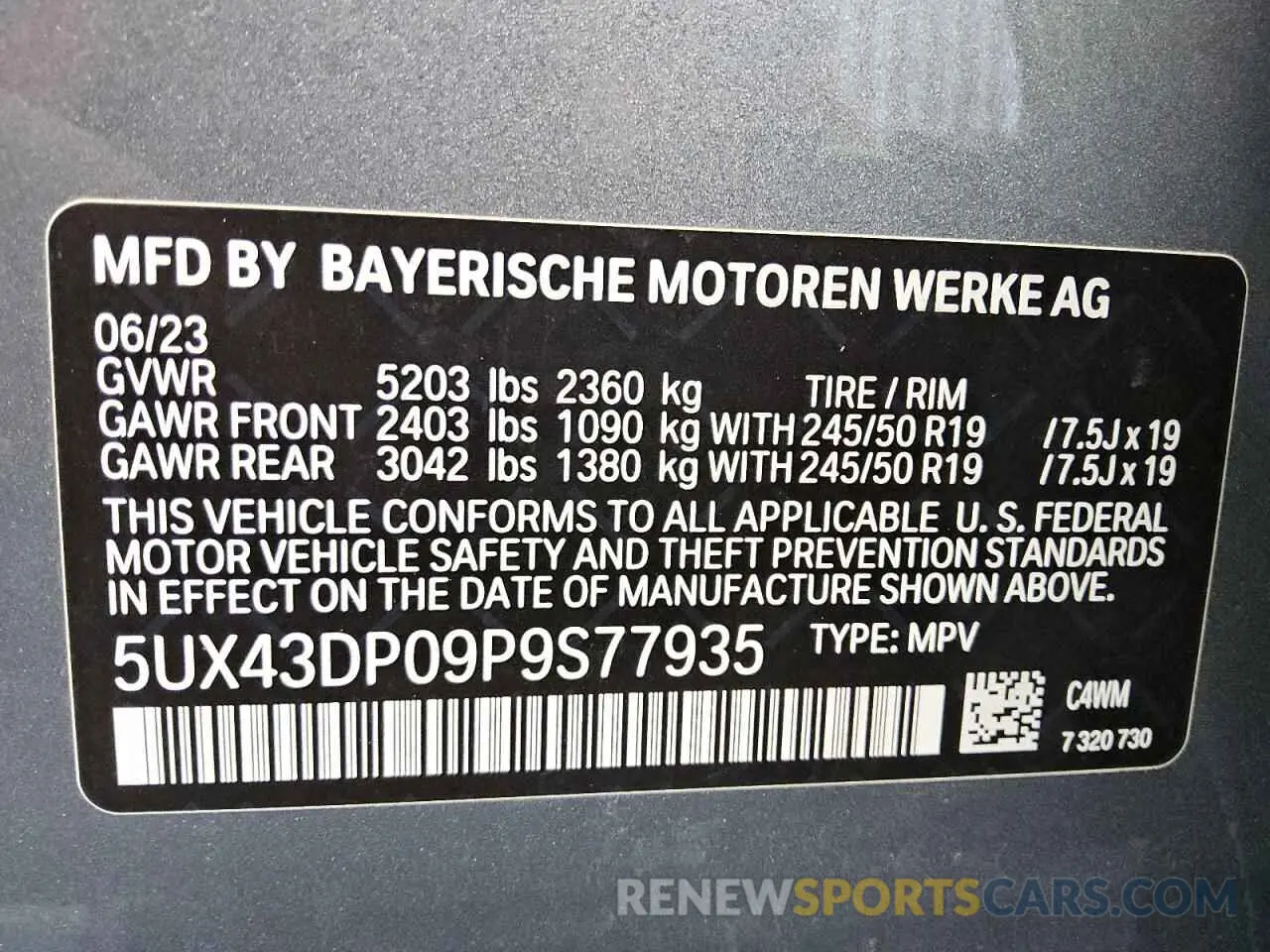 13 Photograph of a damaged car 5UX43DP09P9S77935 BMW X3 2023