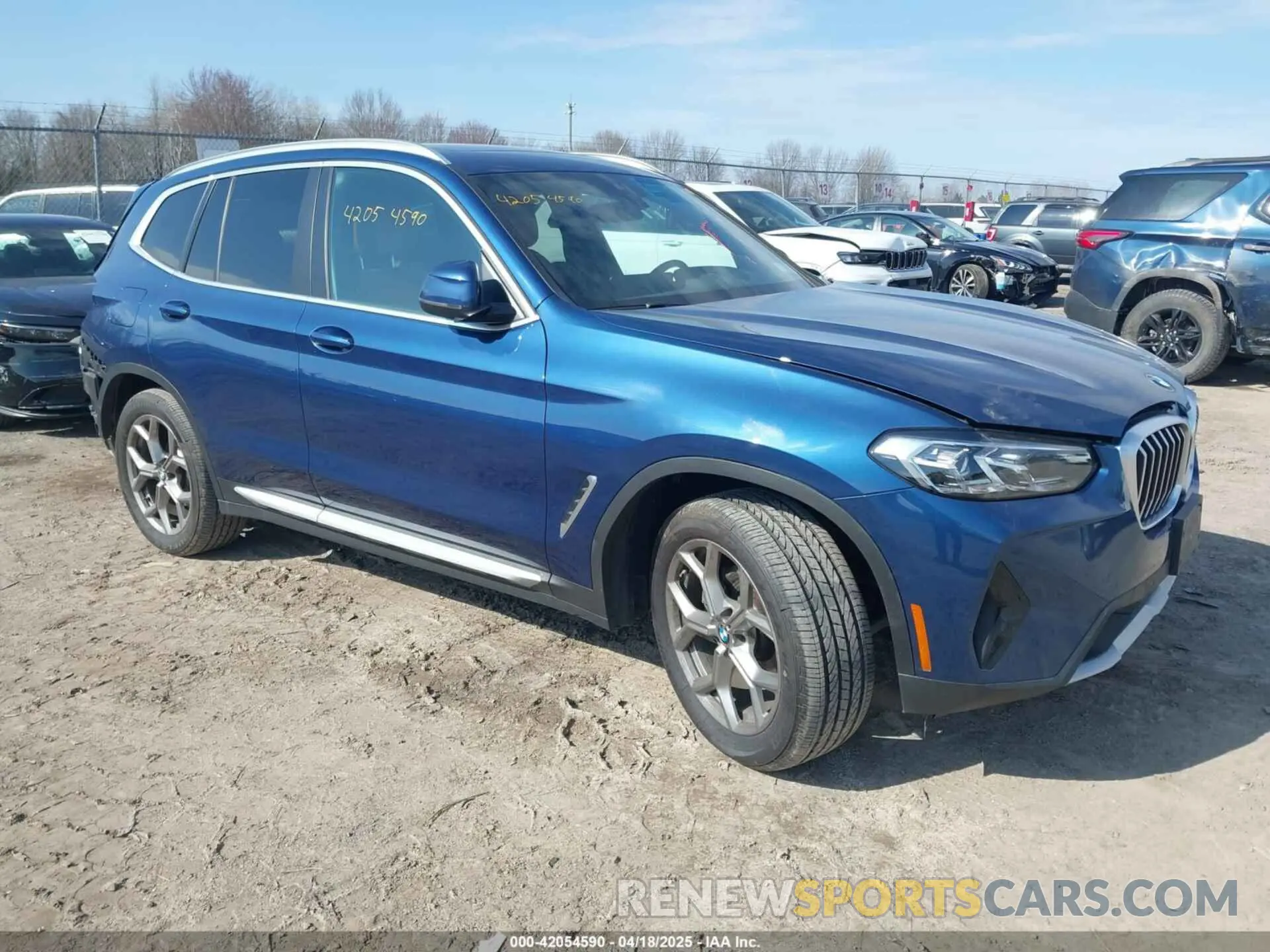 1 Photograph of a damaged car 5UX53DP00P9R59770 BMW X3 2023