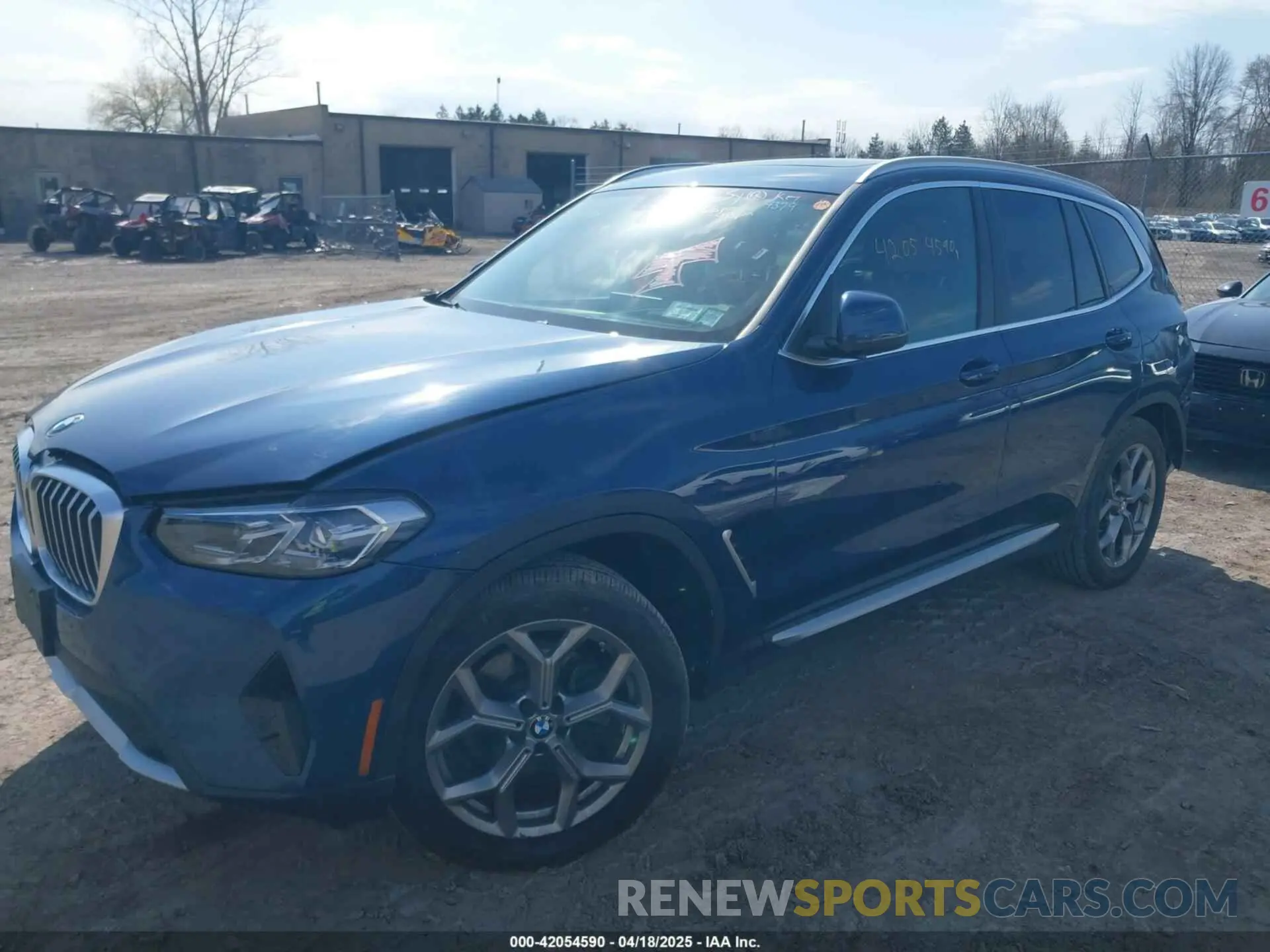 2 Photograph of a damaged car 5UX53DP00P9R59770 BMW X3 2023