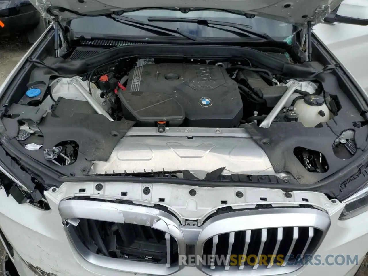 12 Photograph of a damaged car 5UX53DP03P9S05083 BMW X3 2023