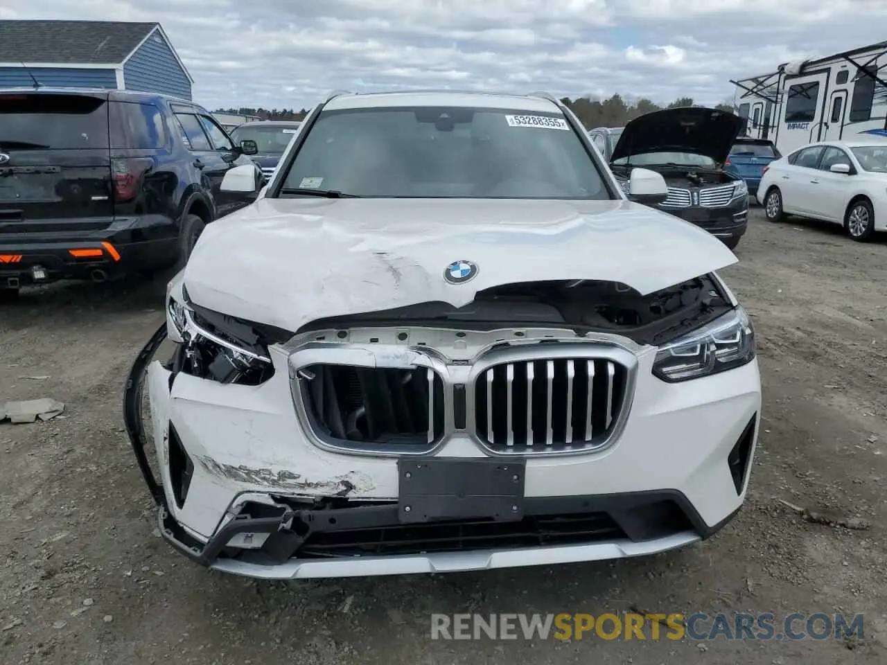 5 Photograph of a damaged car 5UX53DP03P9S05083 BMW X3 2023