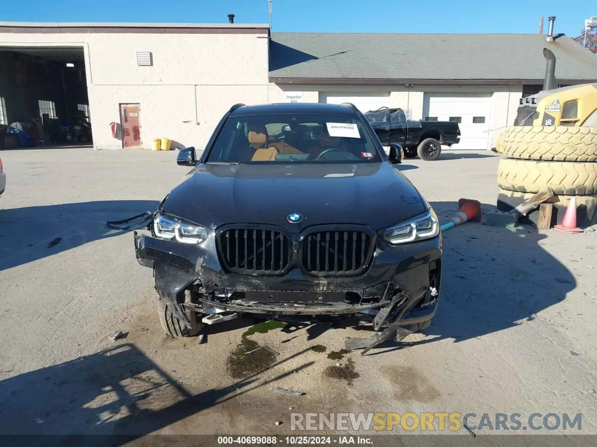 12 Photograph of a damaged car 5UX53DP04P9S20059 BMW X3 2023