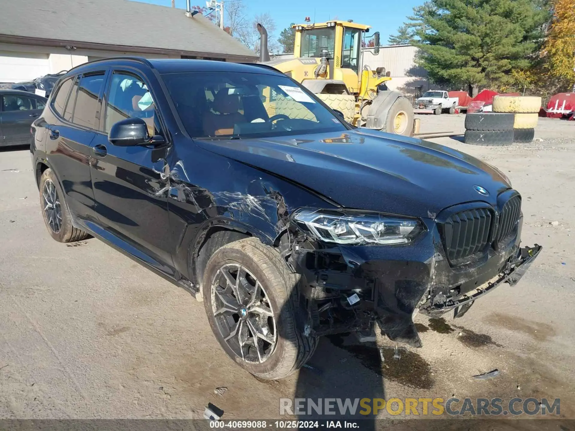 6 Photograph of a damaged car 5UX53DP04P9S20059 BMW X3 2023