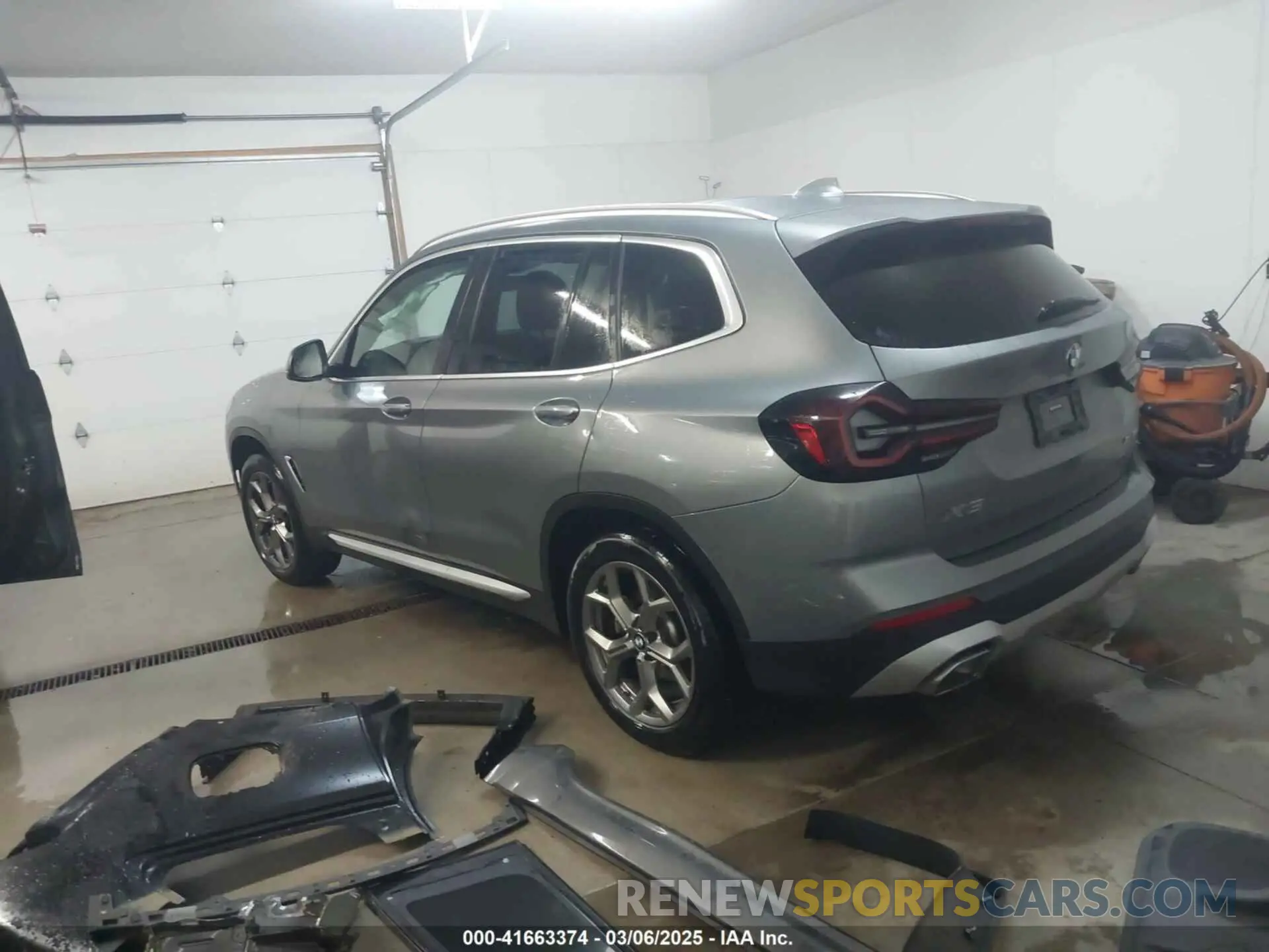 3 Фотография поврежденного автомобиля 5UX53DP05P9R31110 BMW X3 2023