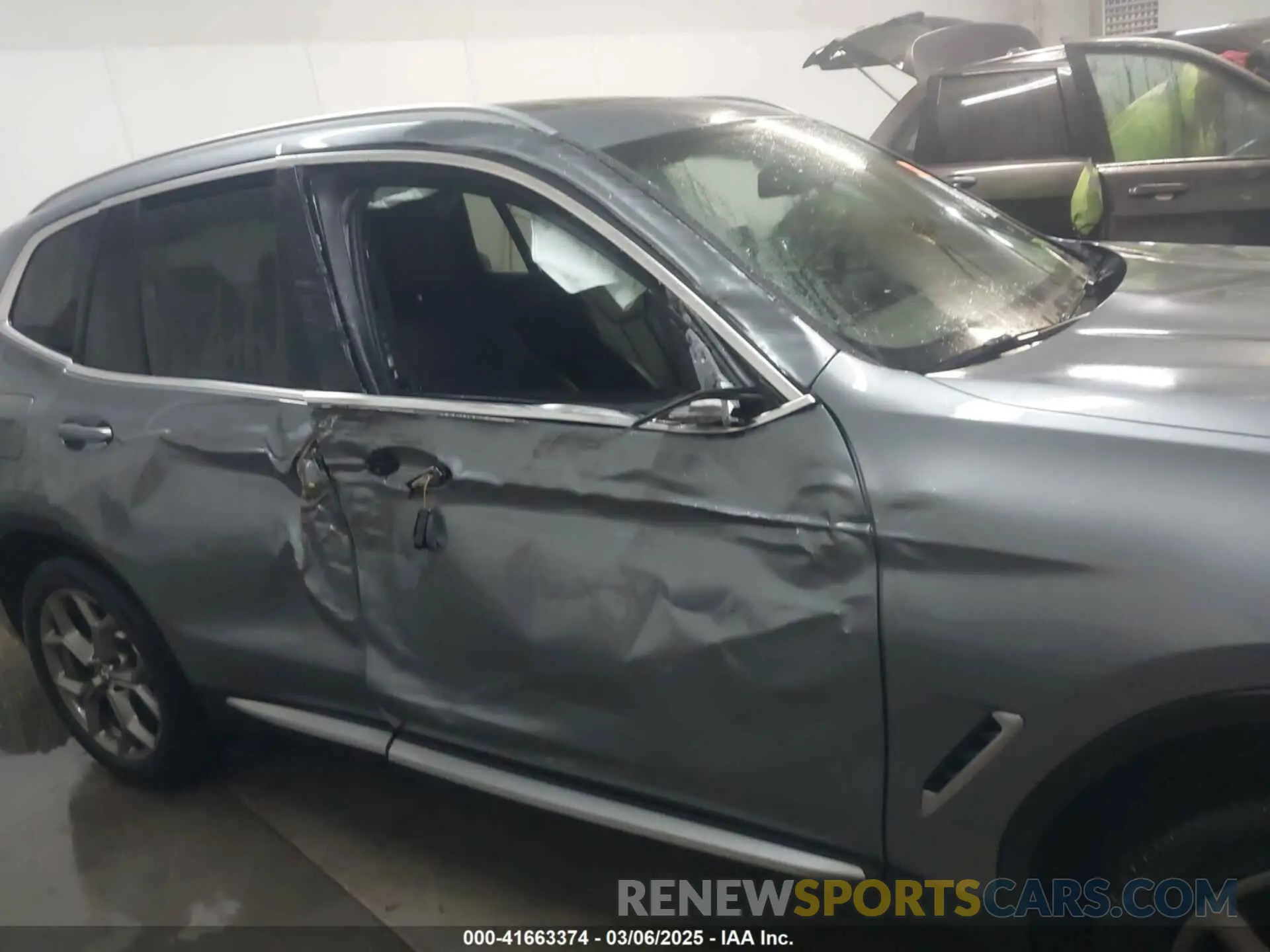 6 Фотография поврежденного автомобиля 5UX53DP05P9R31110 BMW X3 2023