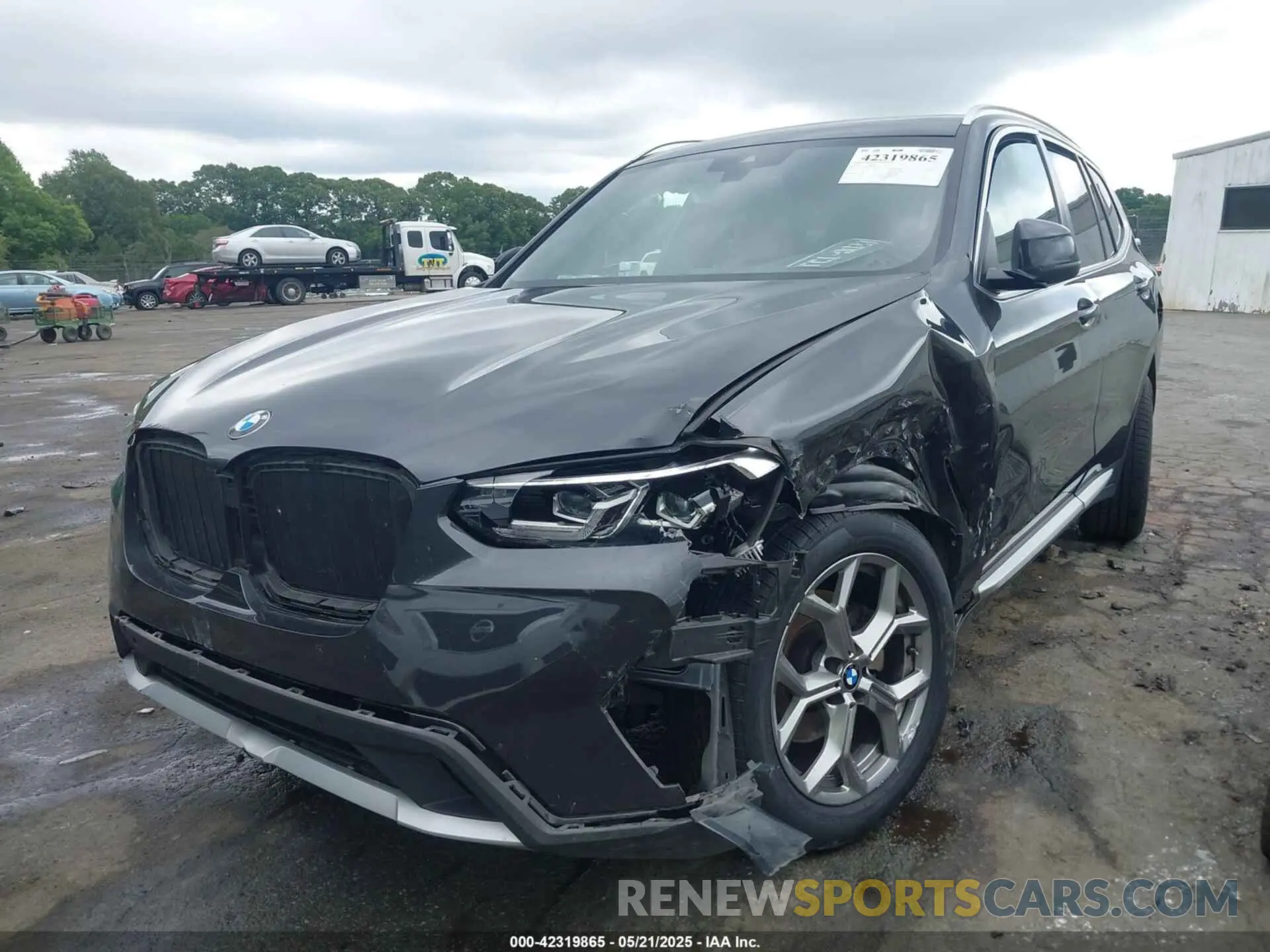 2 Фотография поврежденного автомобиля 5UX53DP05P9R38820 BMW X3 2023