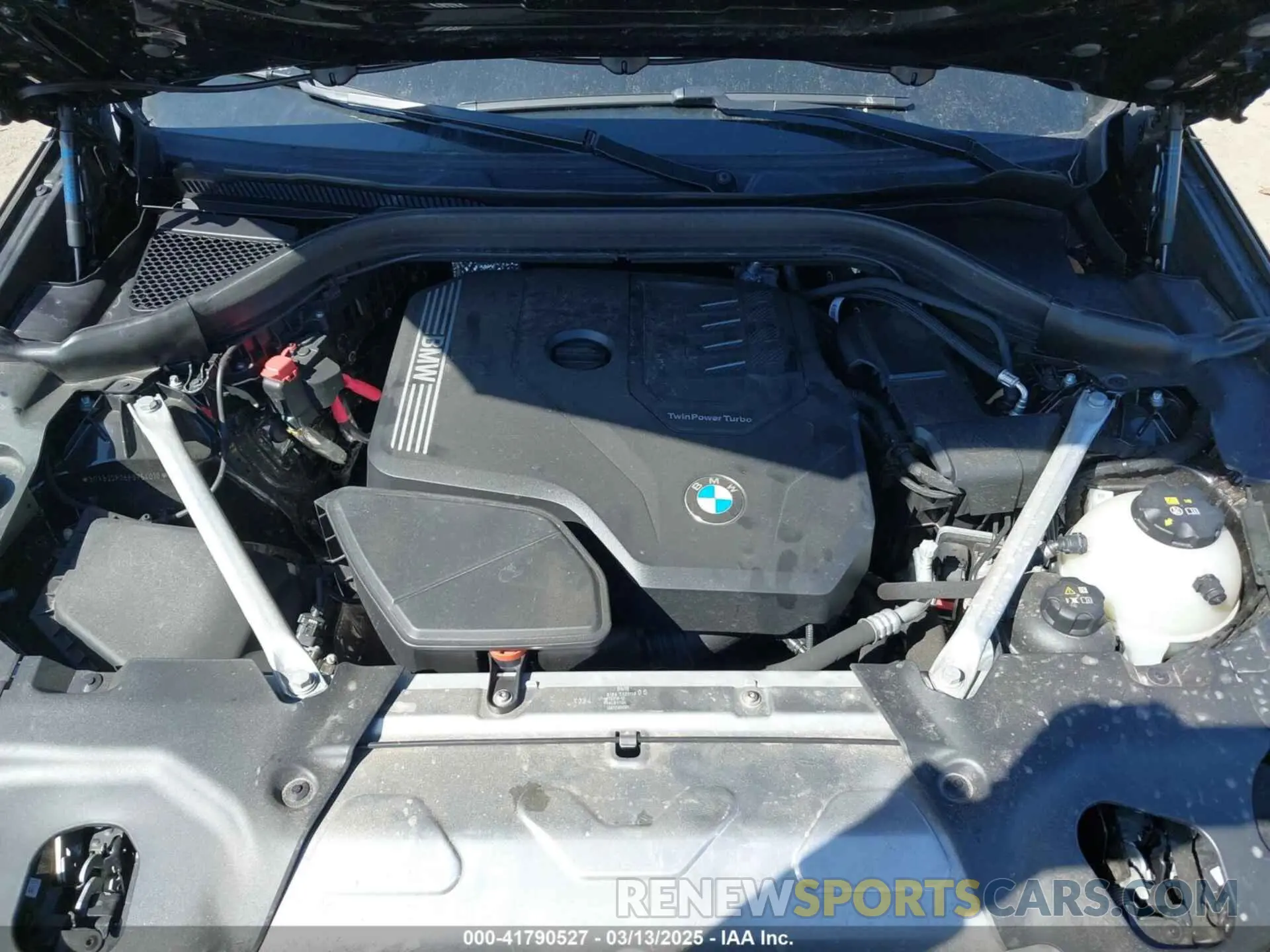 10 Фотография поврежденного автомобиля 5UX53DP06P9R54010 BMW X3 2023