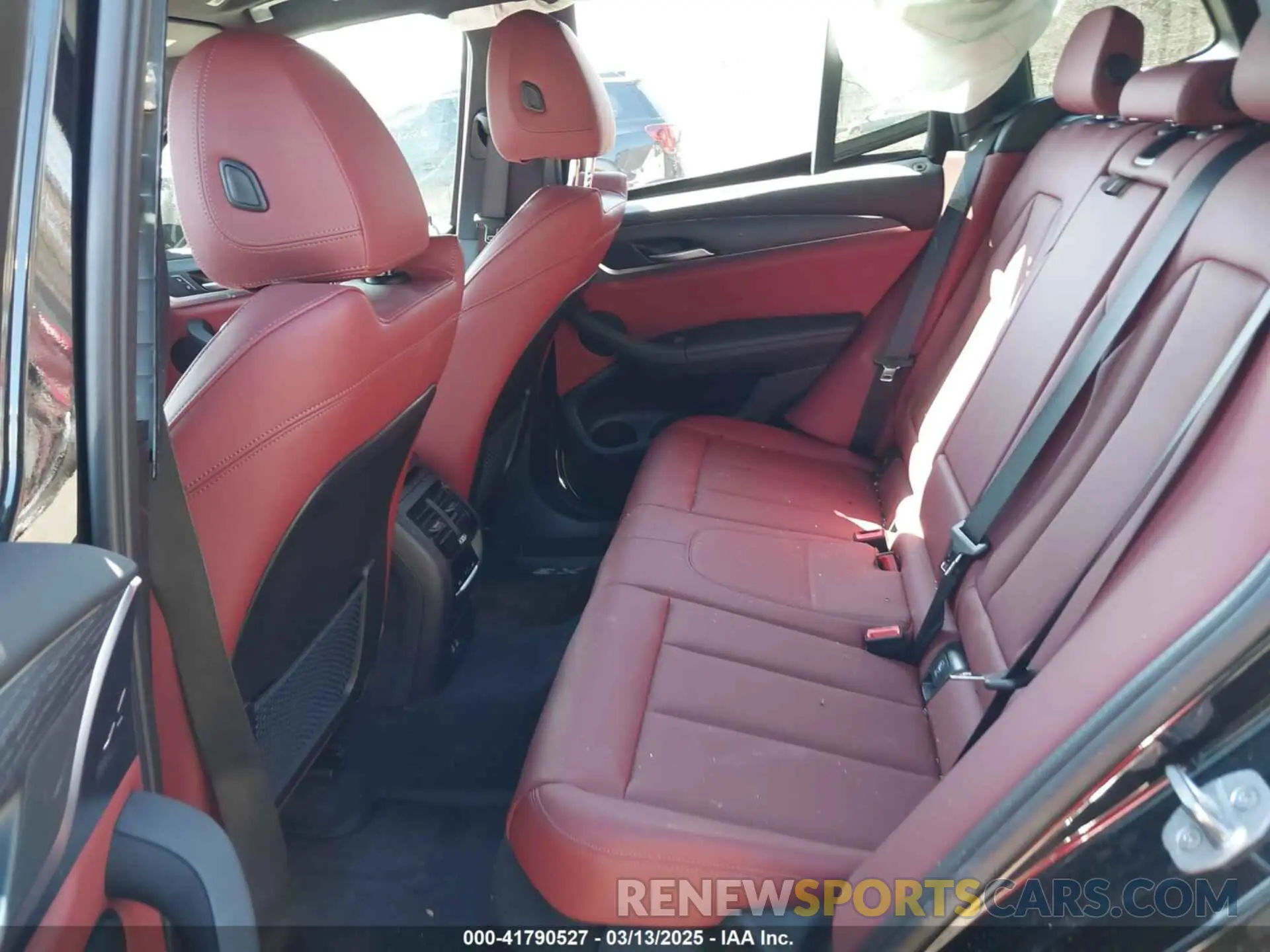 8 Фотография поврежденного автомобиля 5UX53DP06P9R54010 BMW X3 2023